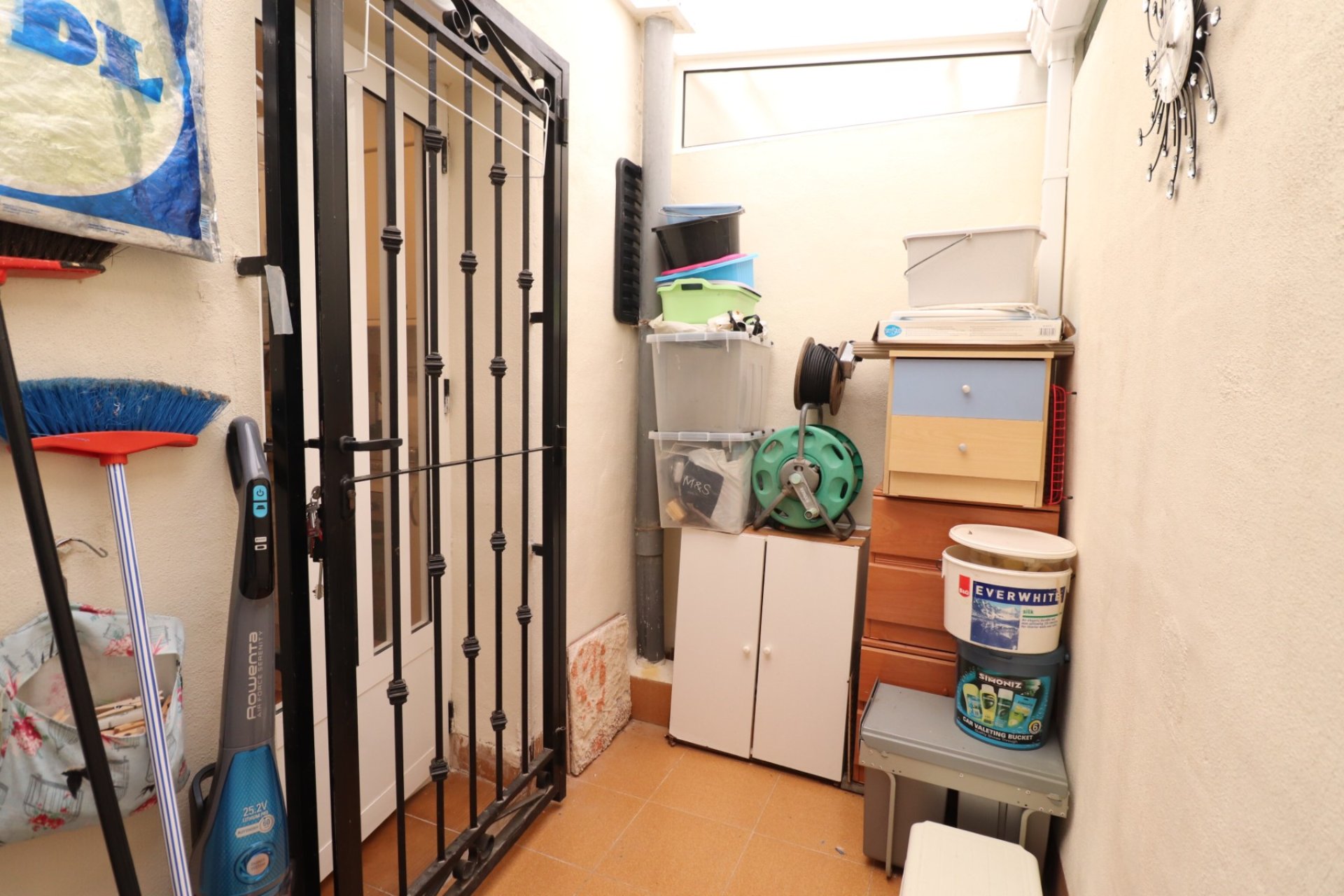 Reventa - Apartamento / piso -
Los Montesinos - La Herrada