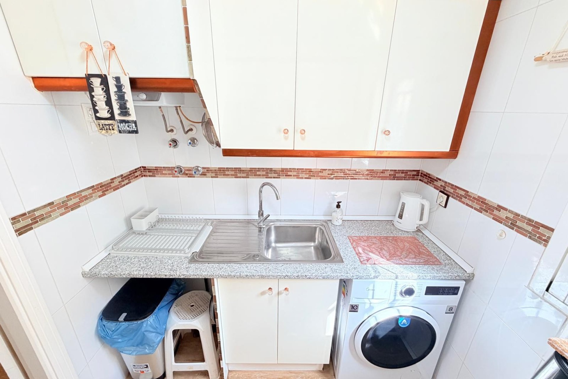 Reventa - Apartamento / piso -
Los Montesinos - La Herrada