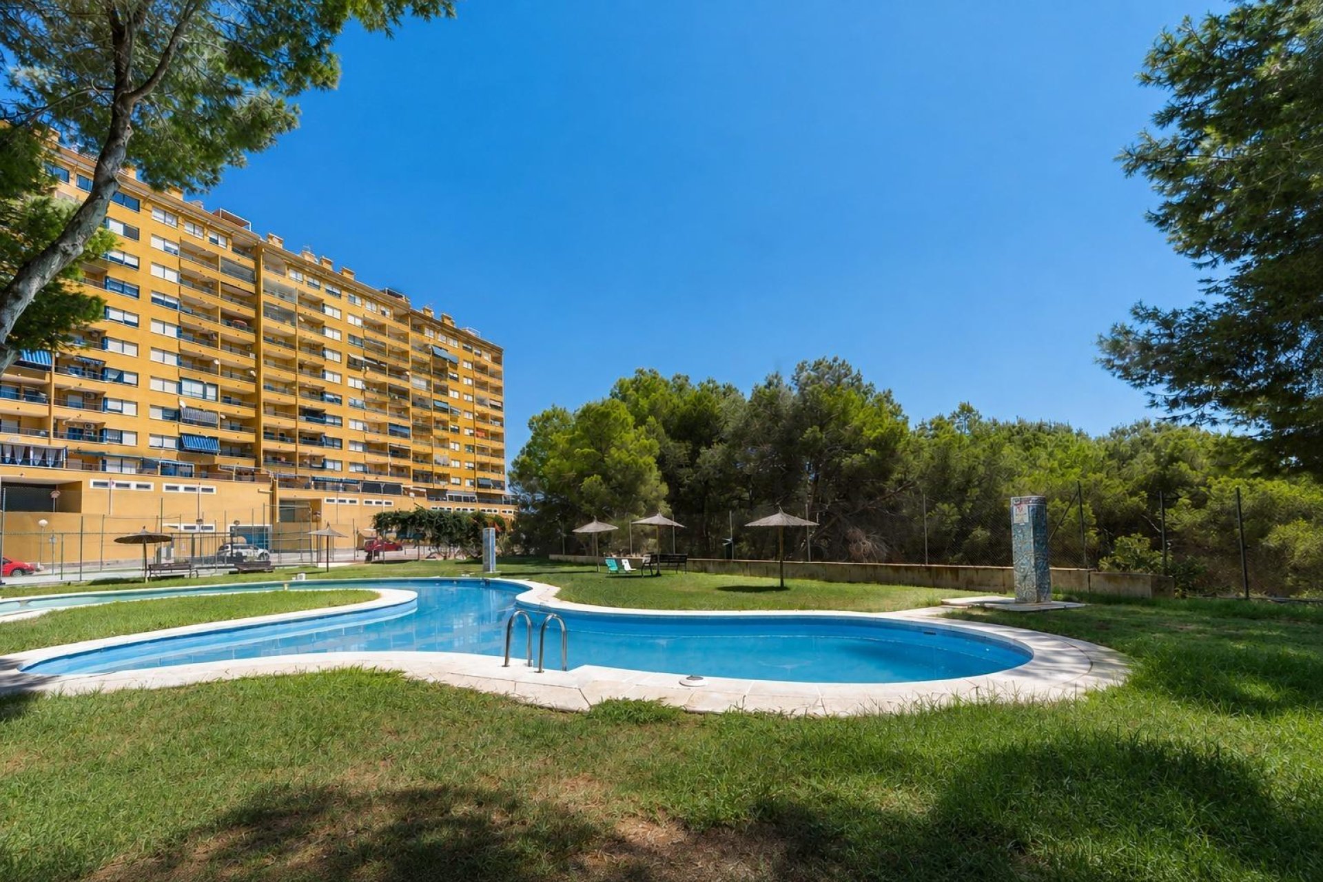 Reventa - Apartamento / piso -
Orihuela Costa - Altos de Campoamor