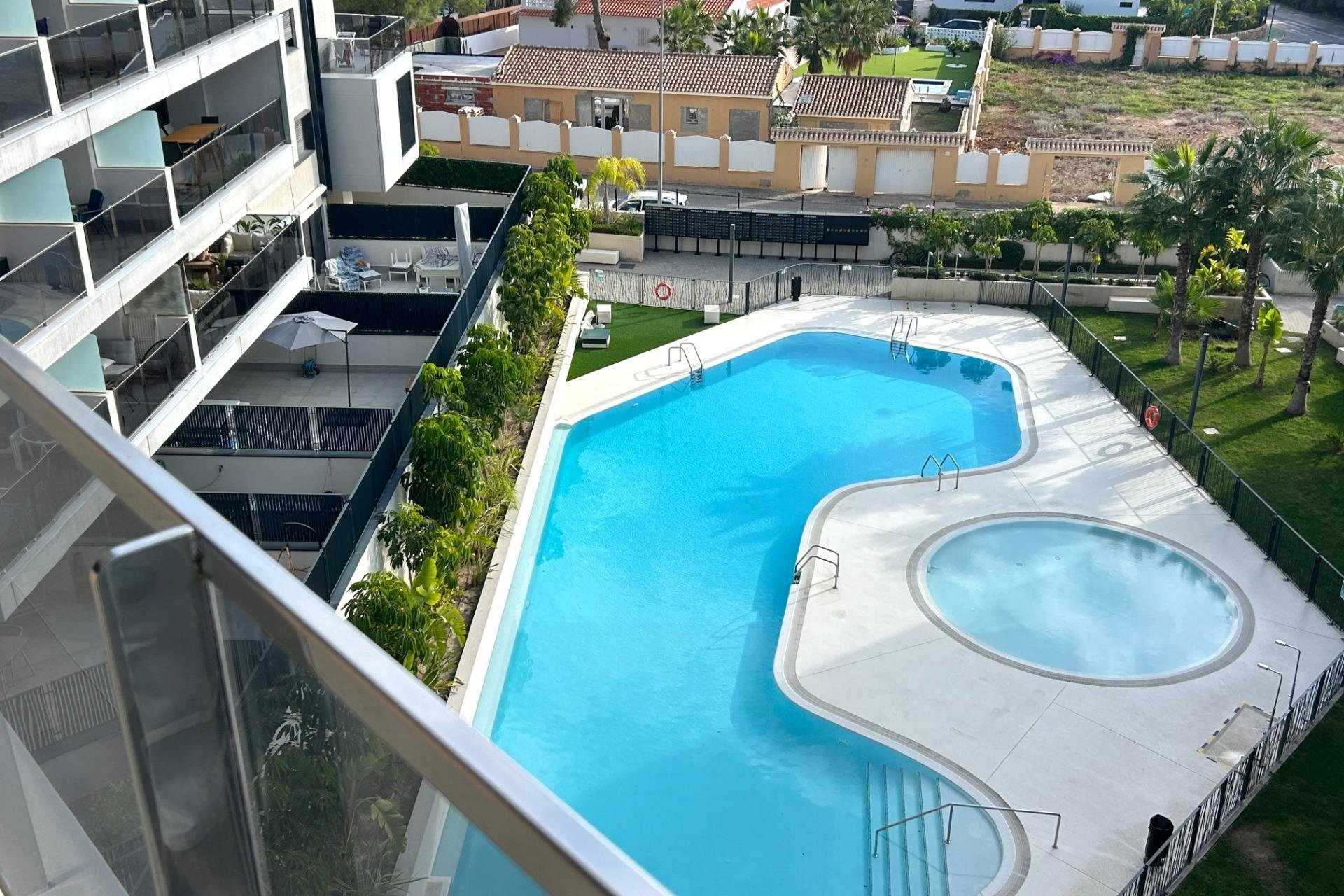 Reventa - Apartamento / piso -
Orihuela Costa - Altos de Campoamor