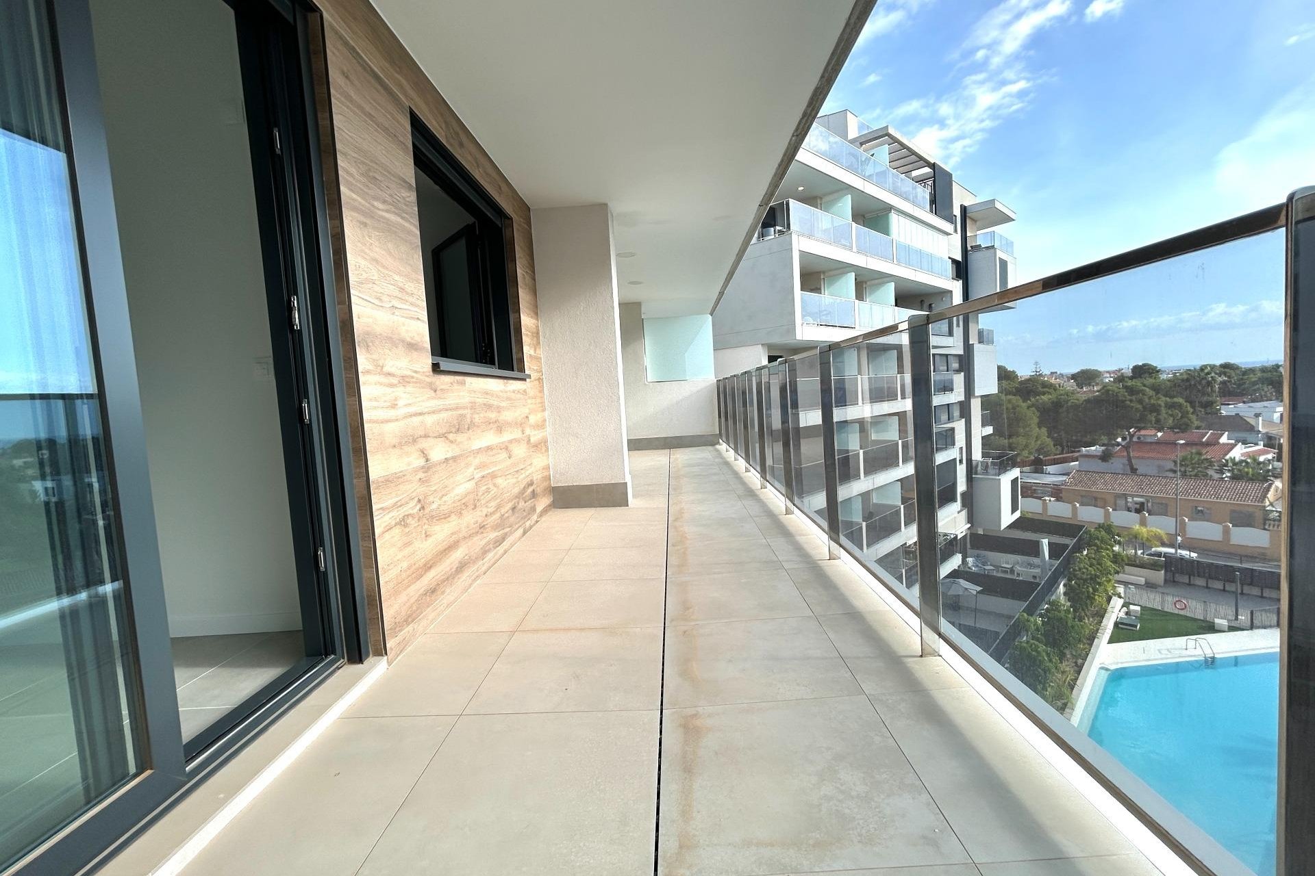 Reventa - Apartamento / piso -
Orihuela Costa - Altos de Campoamor