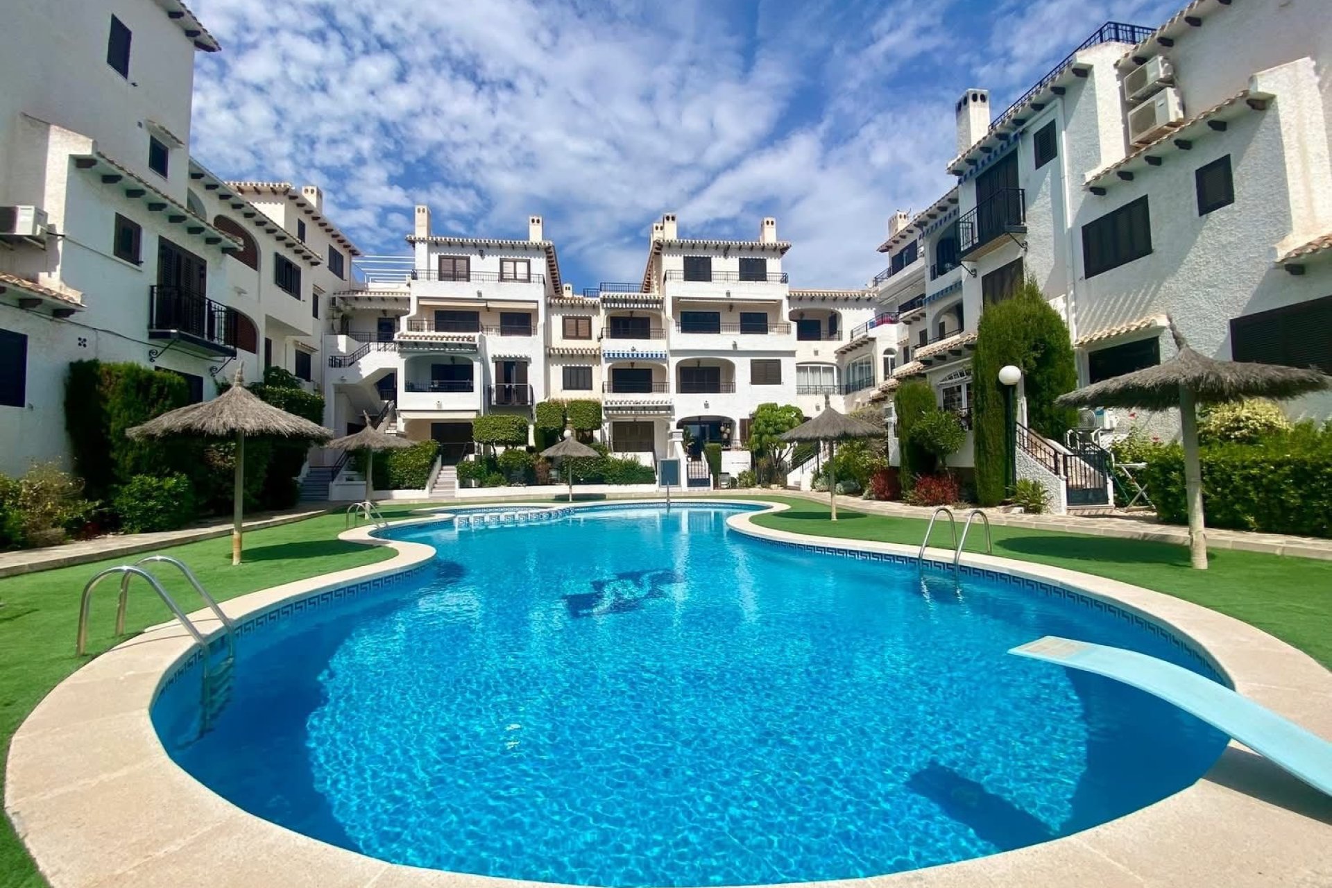 Reventa - Apartamento / piso -
Orihuela Costa - Cabo Roig