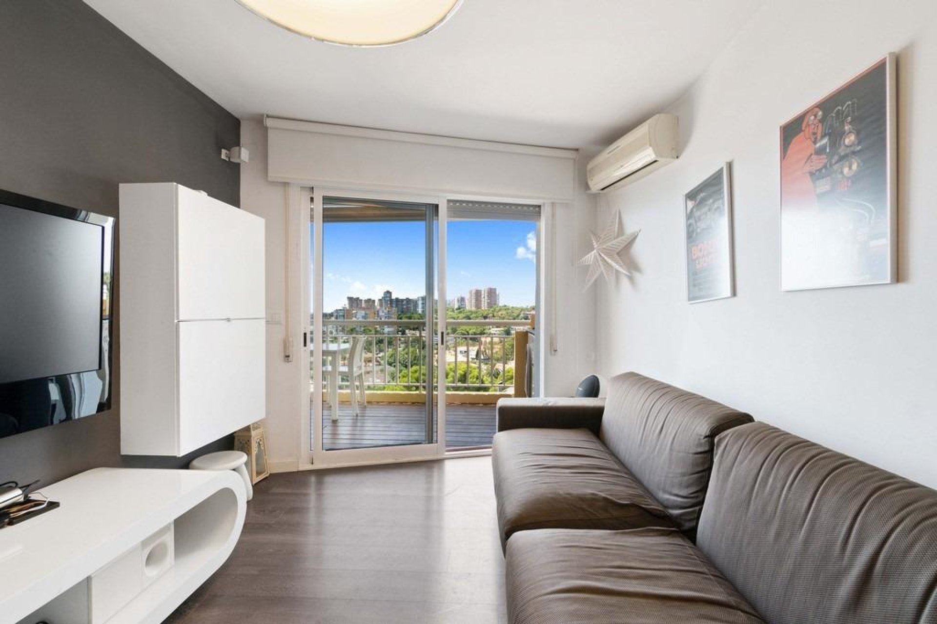 Reventa - Apartamento / piso -
Orihuela Costa - Campoamor