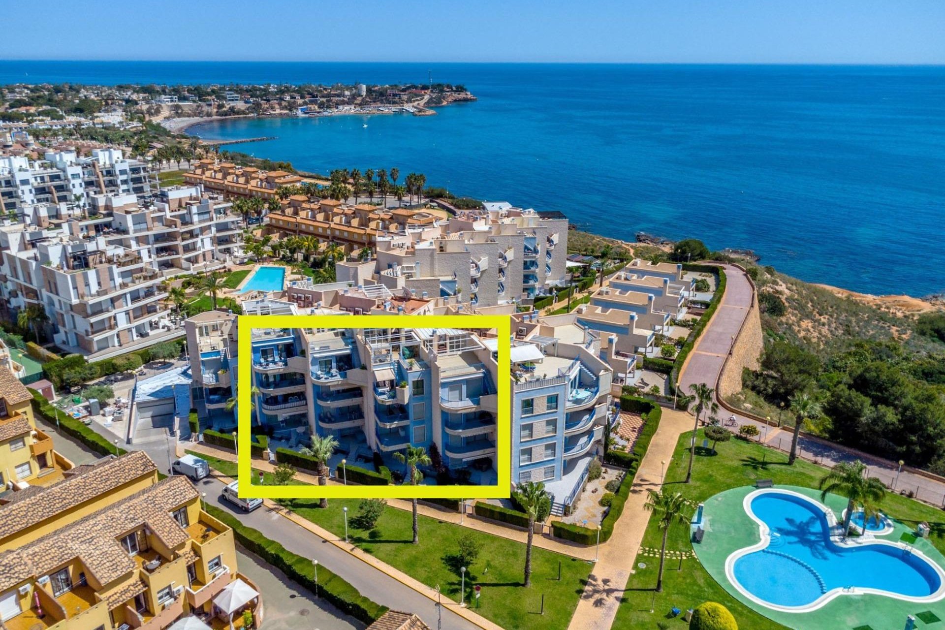 Reventa - Apartamento / piso -
Orihuela Costa - Campoamor