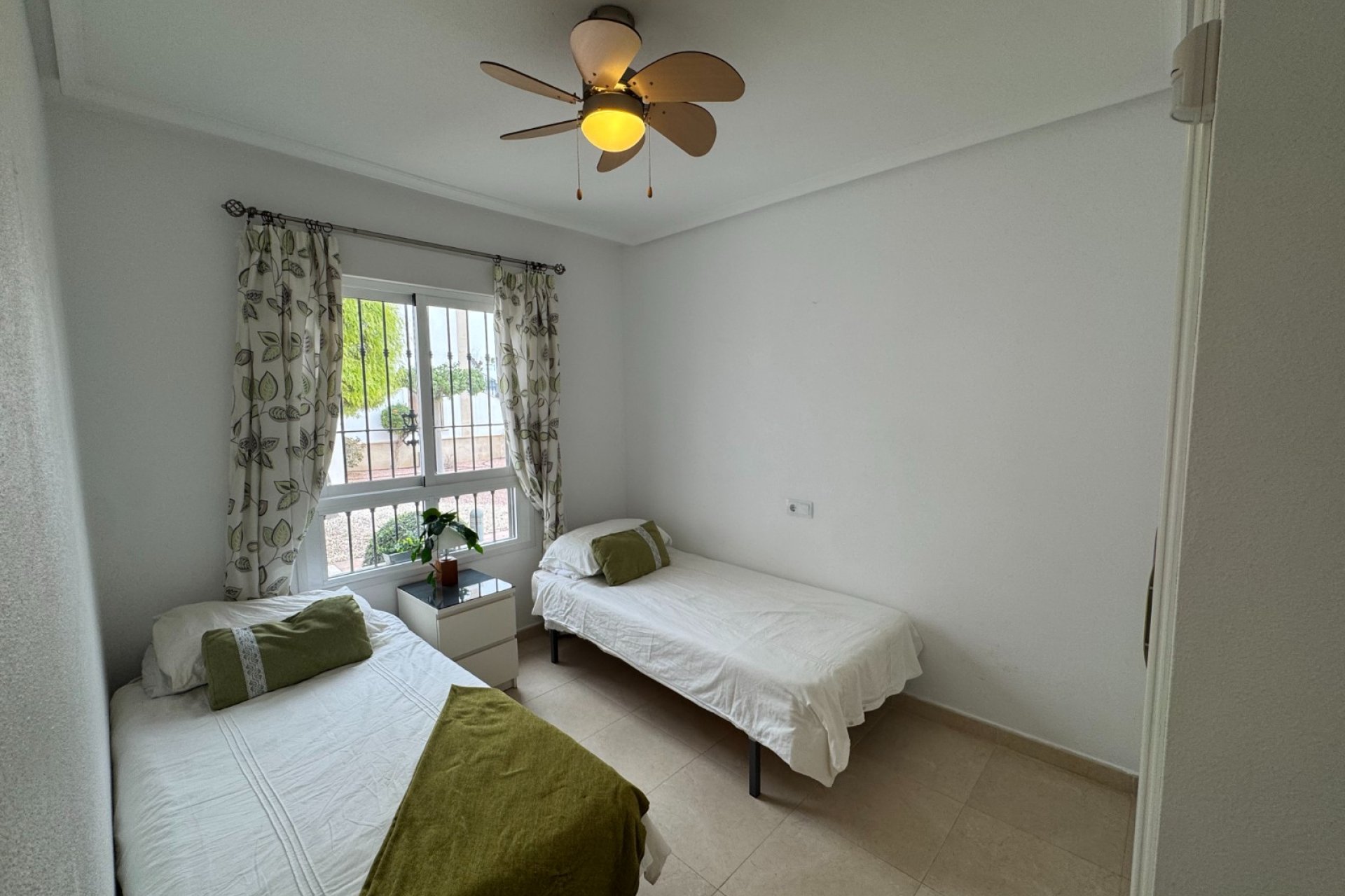 Reventa - Apartamento / piso -
Orihuela Costa - Campoamor