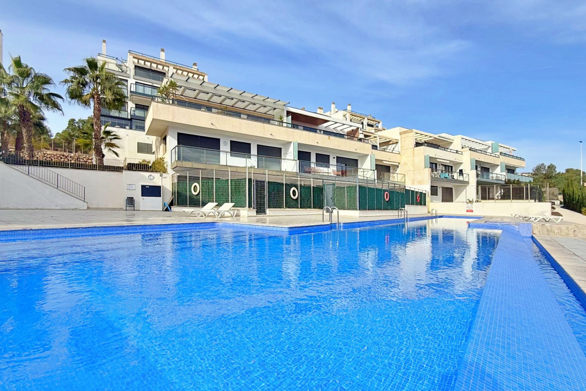 Reventa - Apartamento / piso -
Orihuela Costa - Campoamor