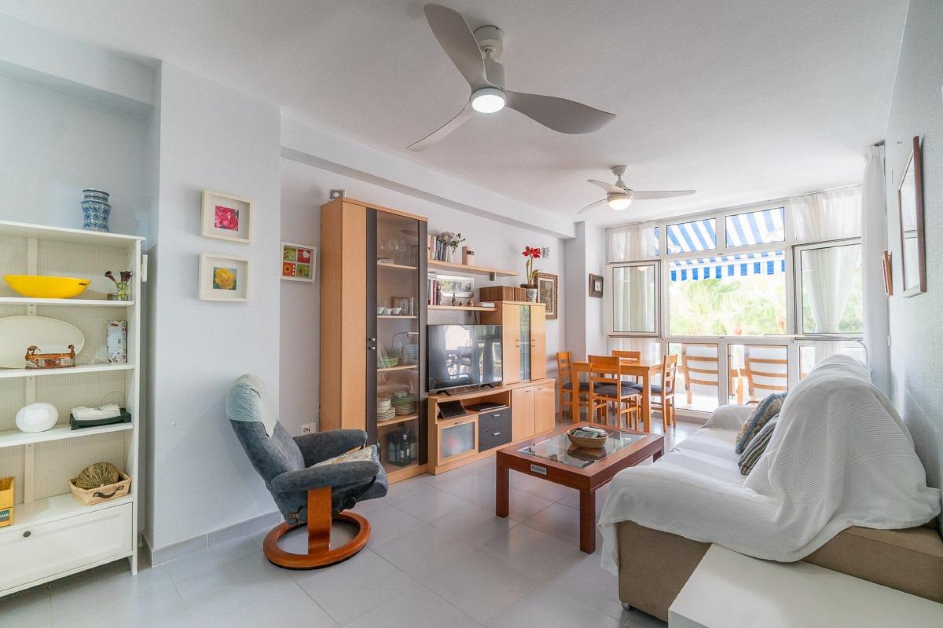 Reventa - Apartamento / piso -
Orihuela Costa - Campoamor