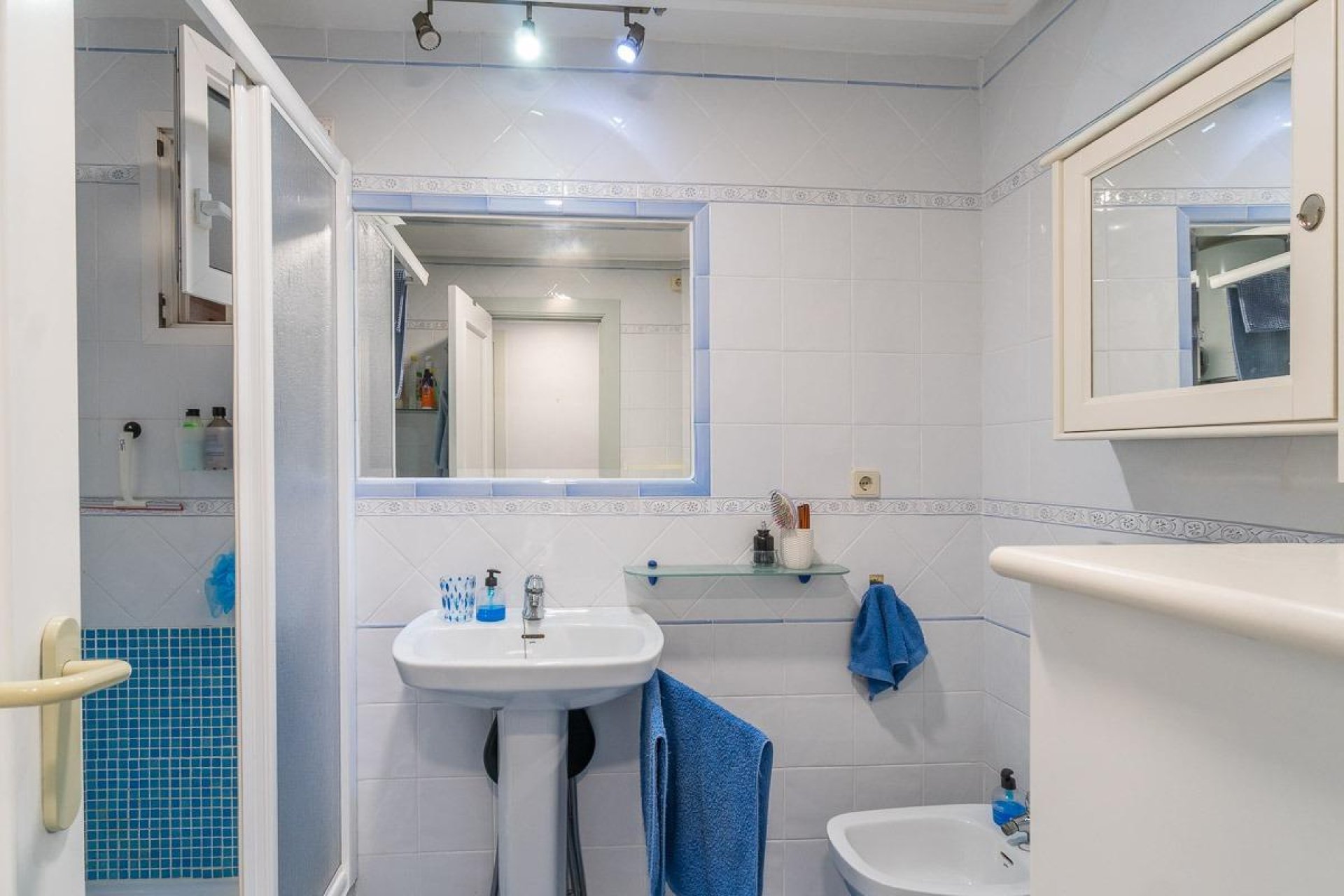 Reventa - Apartamento / piso -
Orihuela Costa - Campoamor