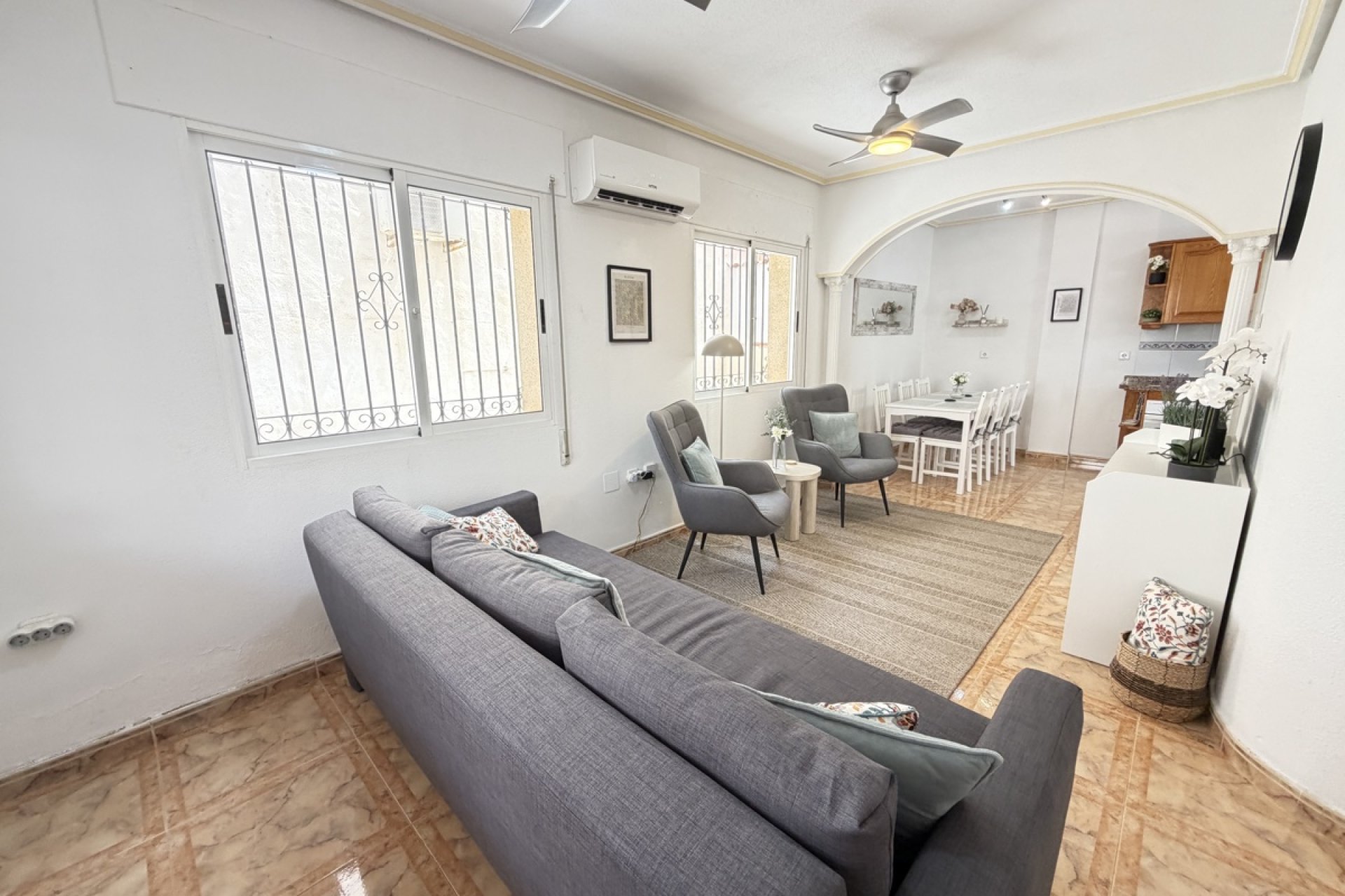 Reventa - Apartamento / piso -
Orihuela Costa - La Zenia