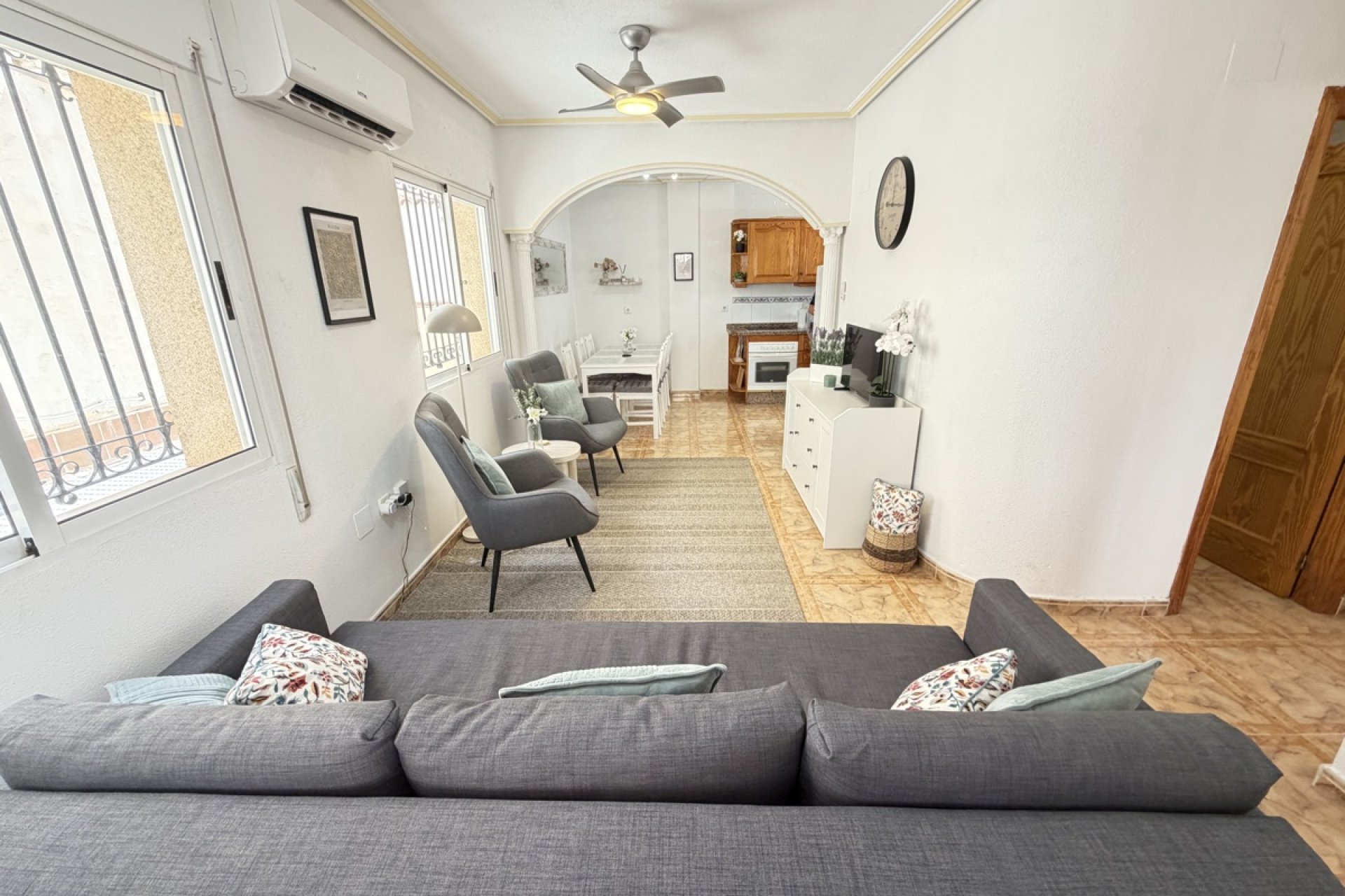 Reventa - Apartamento / piso -
Orihuela Costa - La Zenia