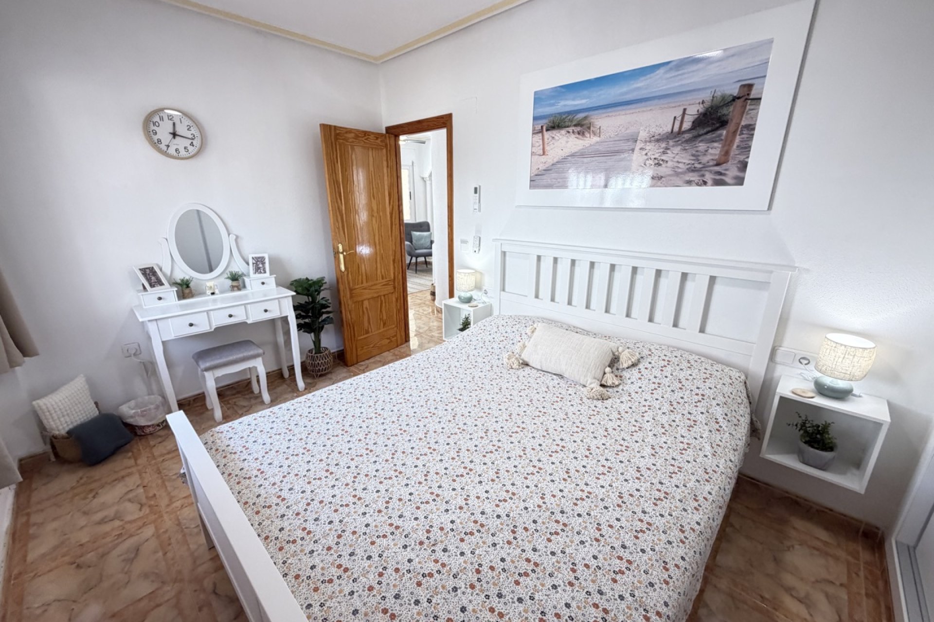 Reventa - Apartamento / piso -
Orihuela Costa - La Zenia