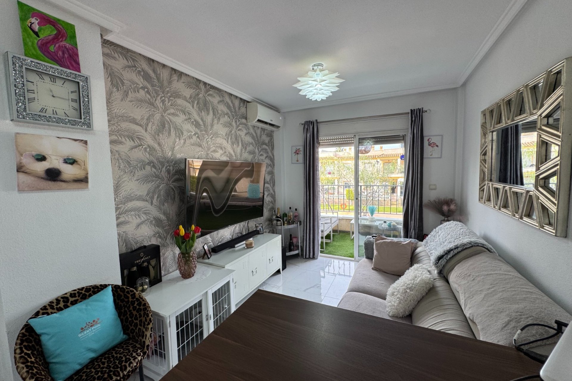 Reventa - Apartamento / piso -
Orihuela Costa - Las Filipinas