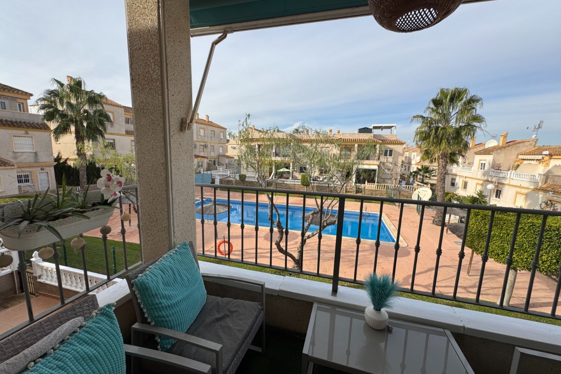 Reventa - Apartamento / piso -
Orihuela Costa - Las Filipinas