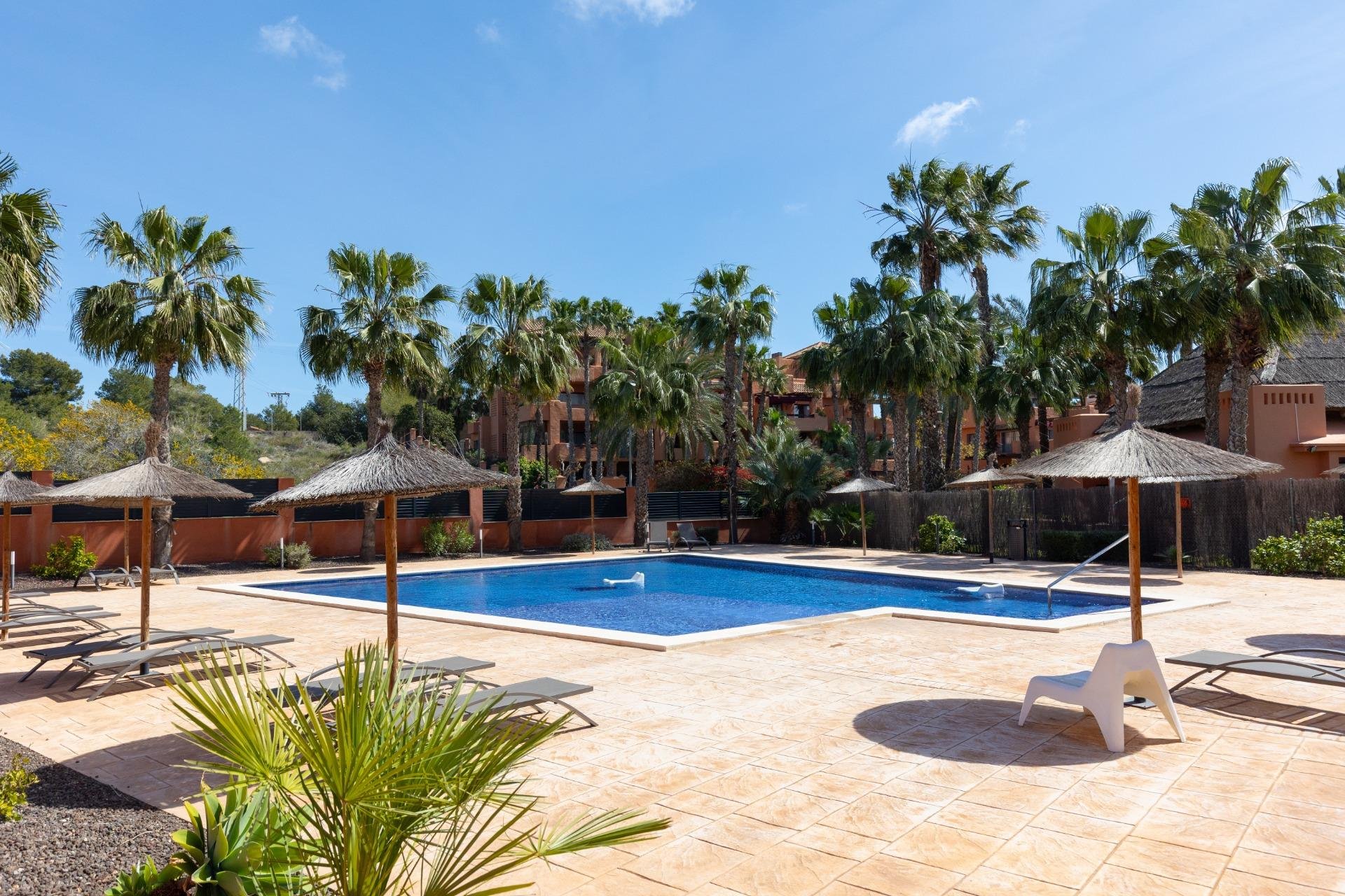 Reventa - Apartamento / piso -
Orihuela Costa - Las Filipinas