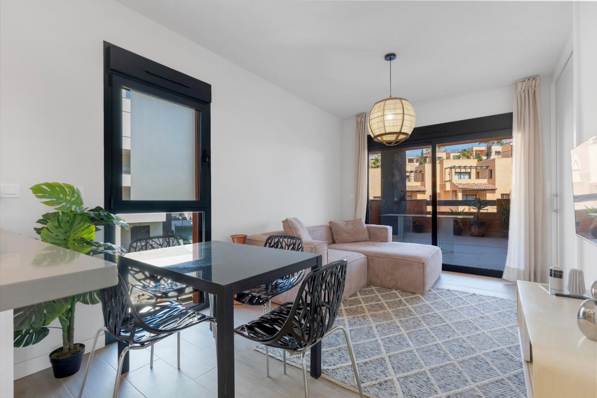 Reventa - Apartamento / piso -
Orihuela Costa - Las Filipinas