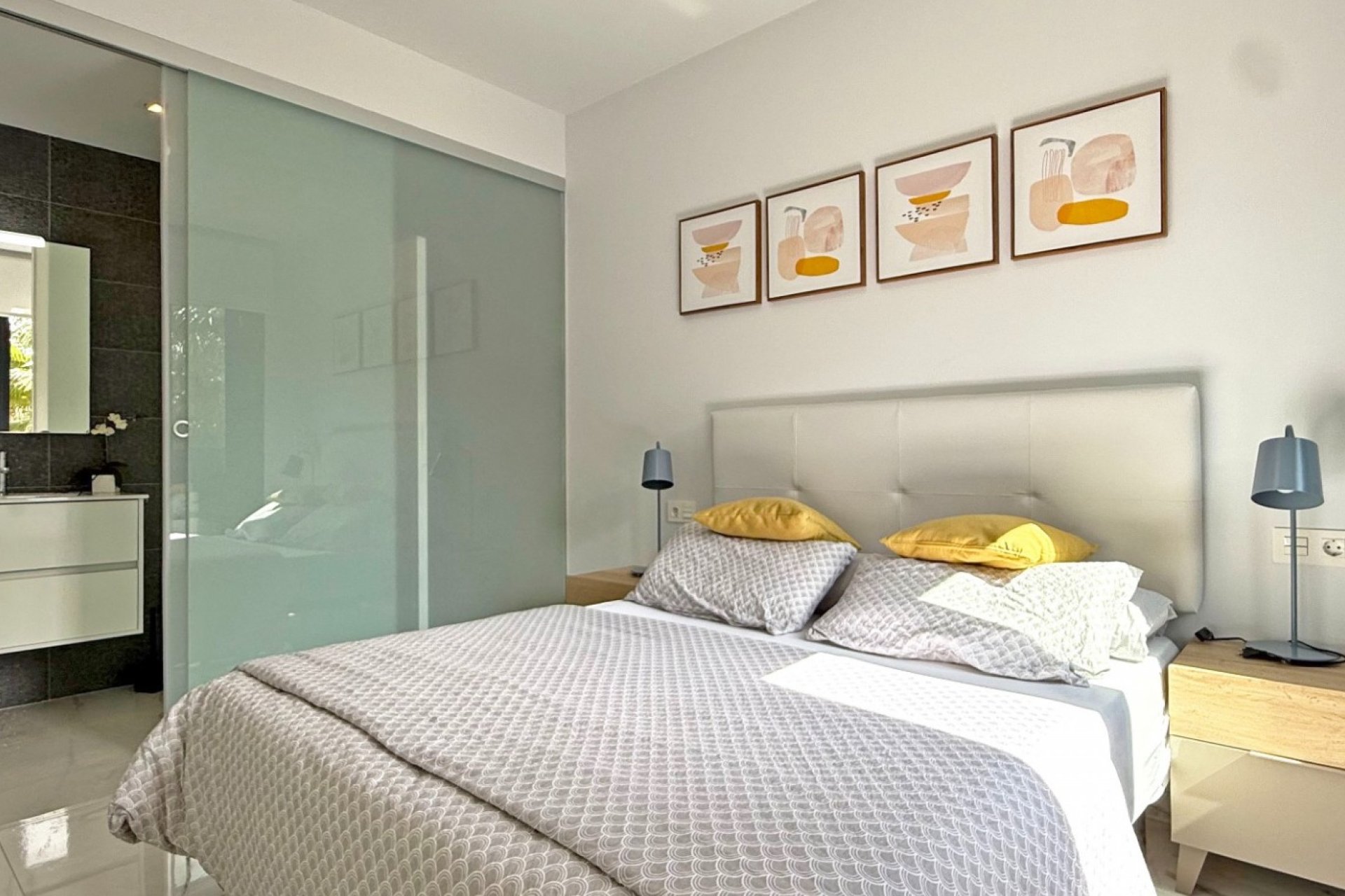 Reventa - Apartamento / piso -
Orihuela Costa - Los Altos