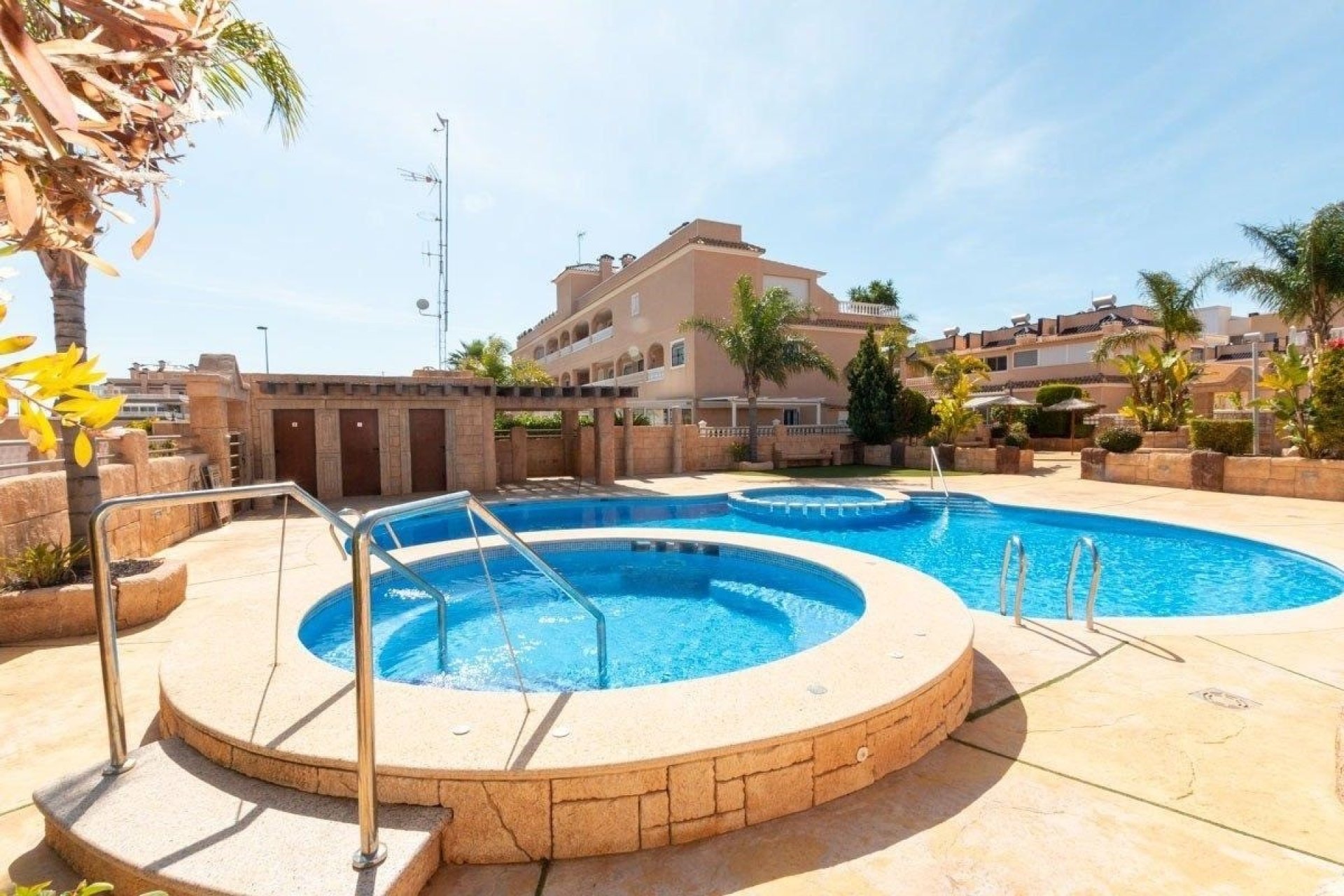 Reventa - Apartamento / piso -
Orihuela Costa - Los Dolses