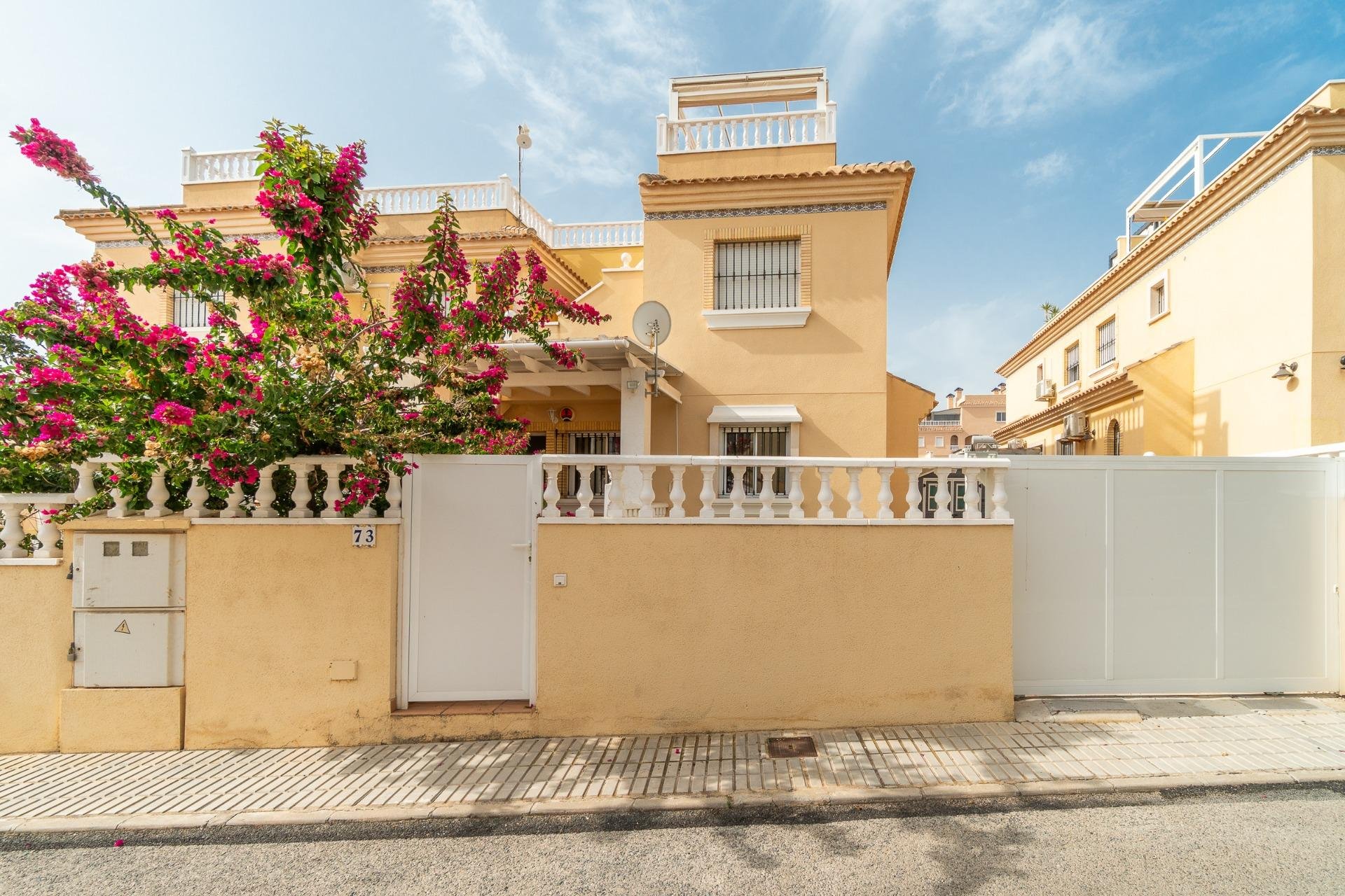 Reventa - Apartamento / piso -
Orihuela Costa - Los Dolses