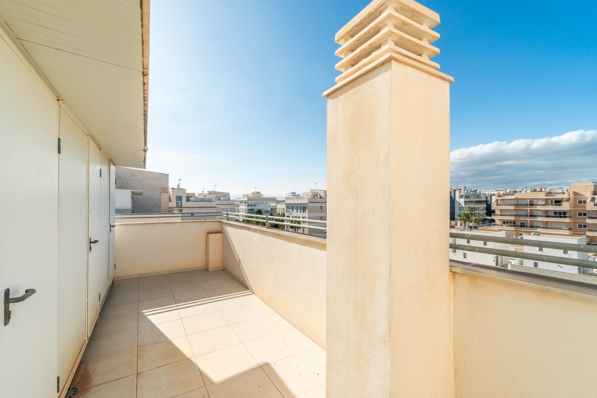 Reventa - Apartamento / piso -
Orihuela Costa - Los Dolses