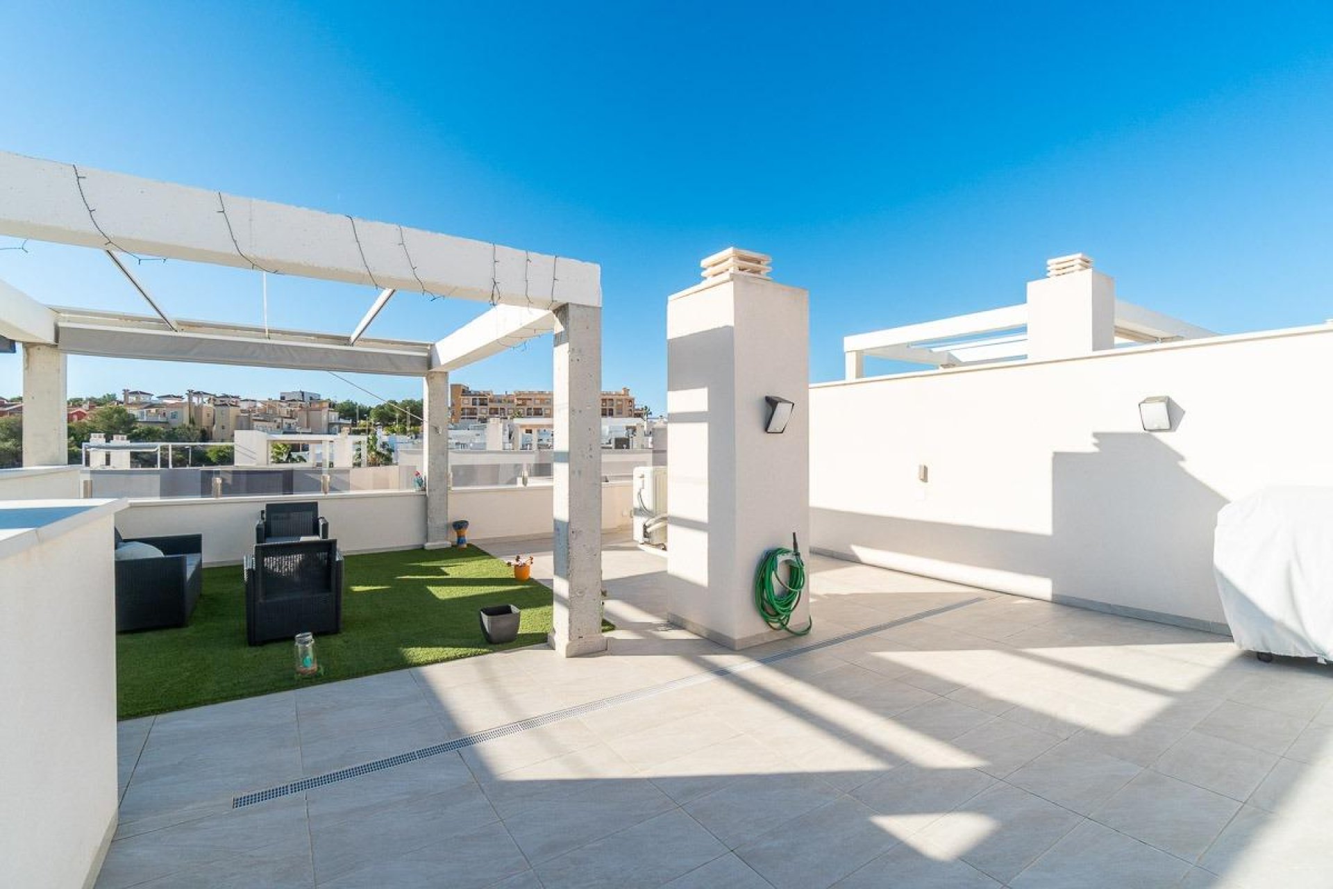 Reventa - Apartamento / piso -
Orihuela Costa - PAU 26