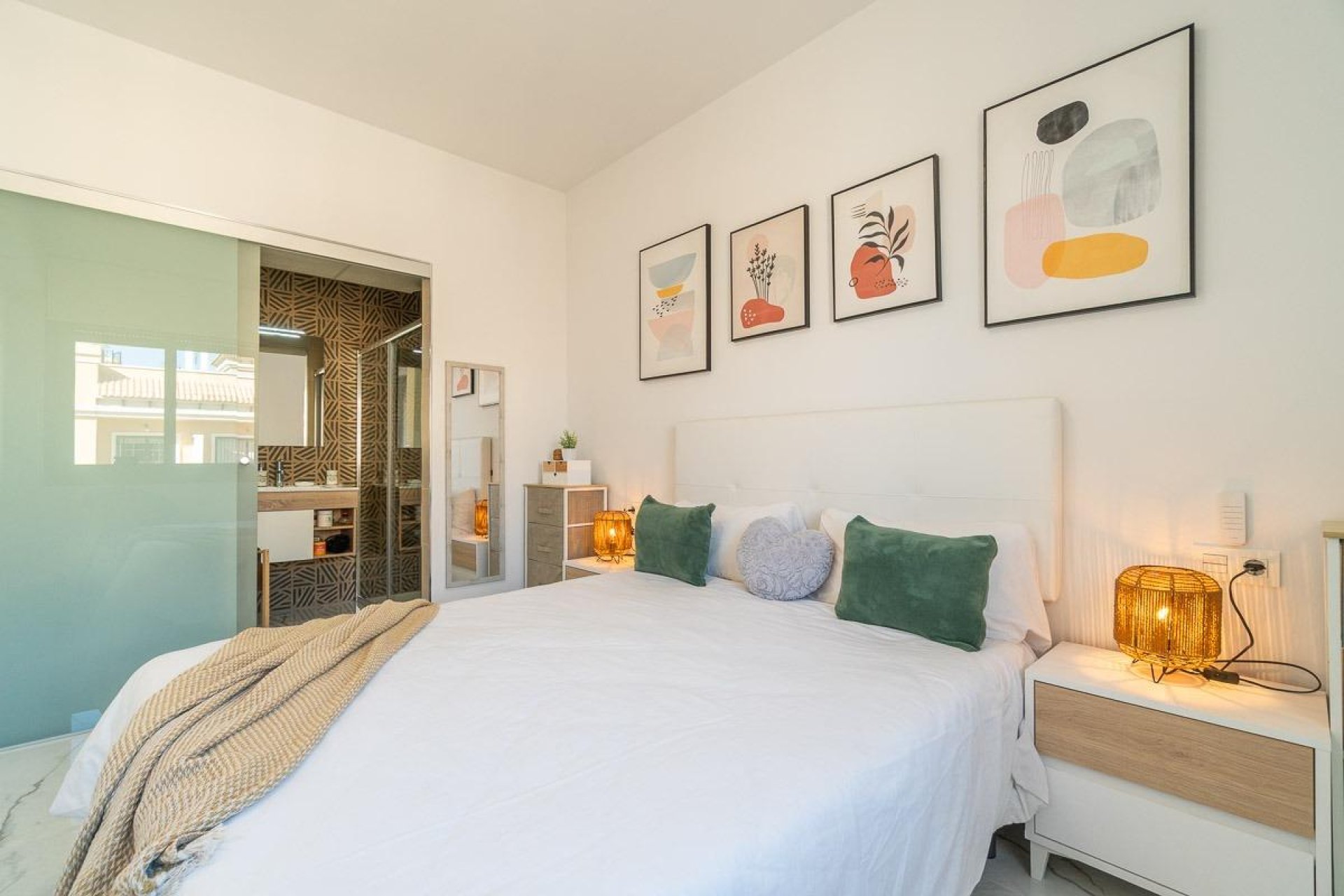 Reventa - Apartamento / piso -
Orihuela Costa - PAU 26