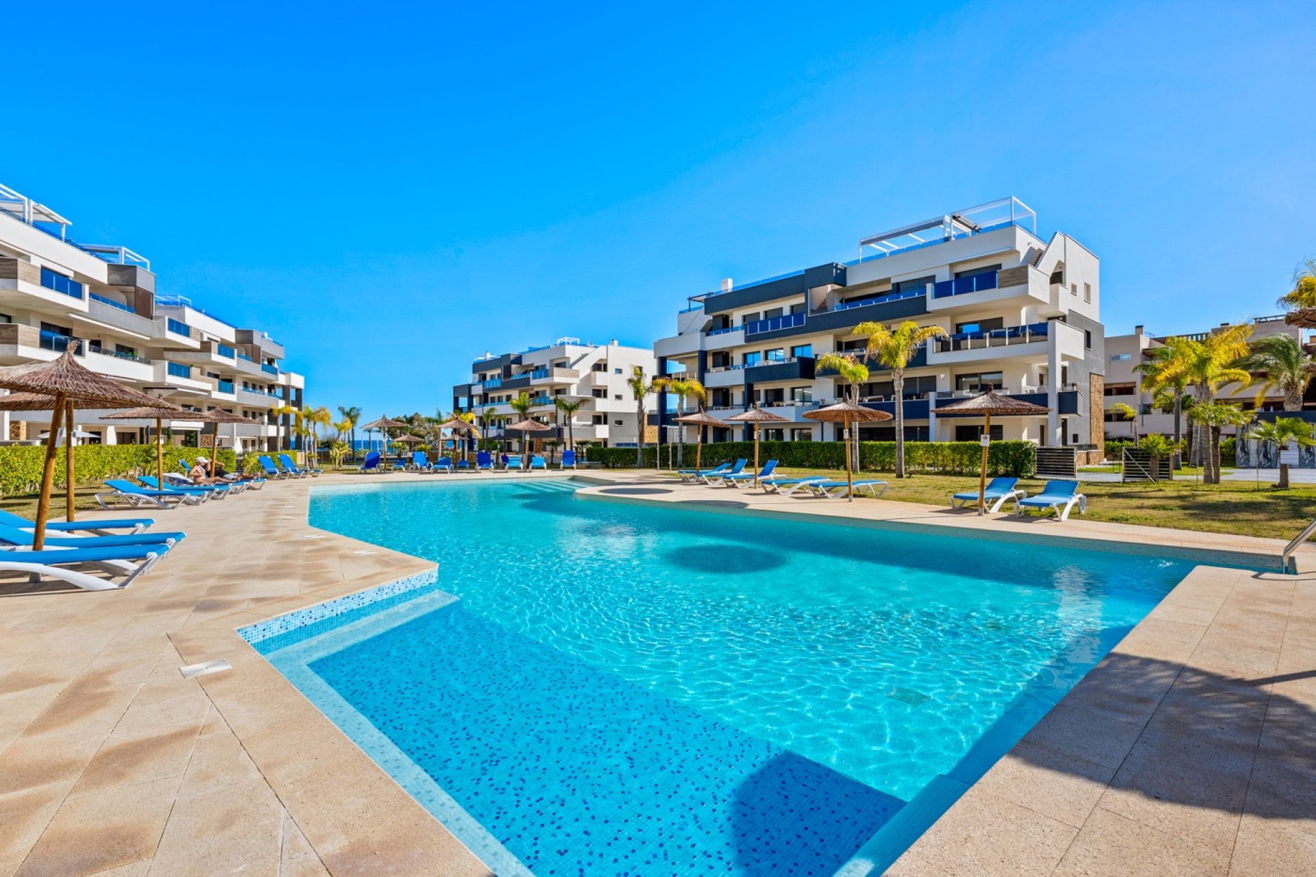 Reventa - Apartamento / piso -
Orihuela Costa - Playa Flamenca