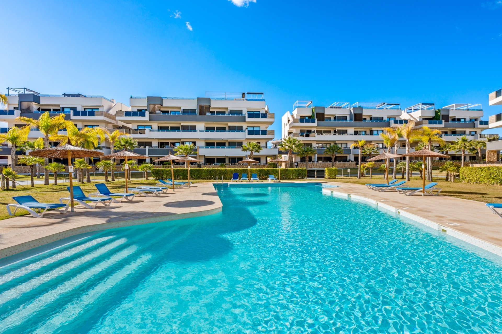 Reventa - Apartamento / piso -
Orihuela Costa - Playa Flamenca