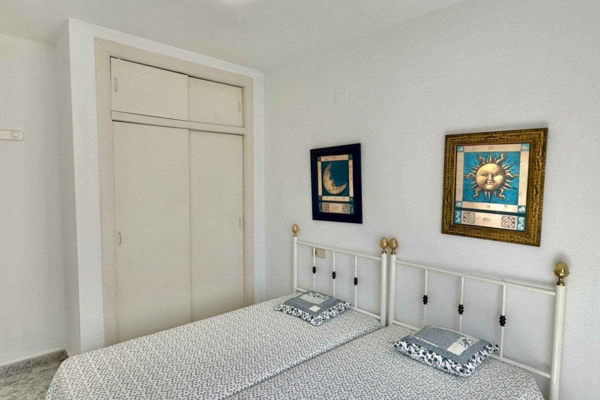 Reventa - Apartamento / piso -
Orihuela Costa - Playa Flamenca