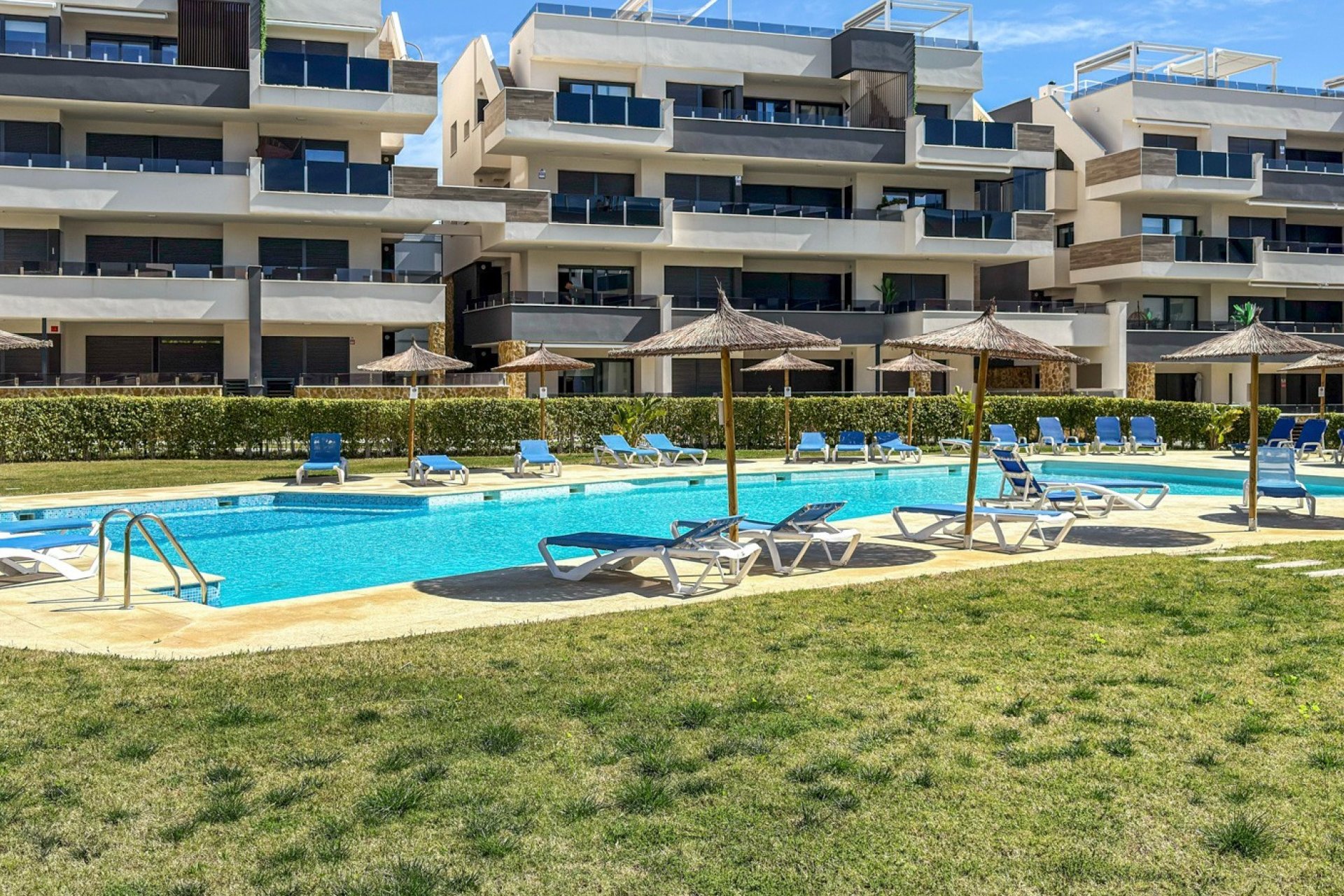 Reventa - Apartamento / piso -
Orihuela Costa - Playa Flamenca