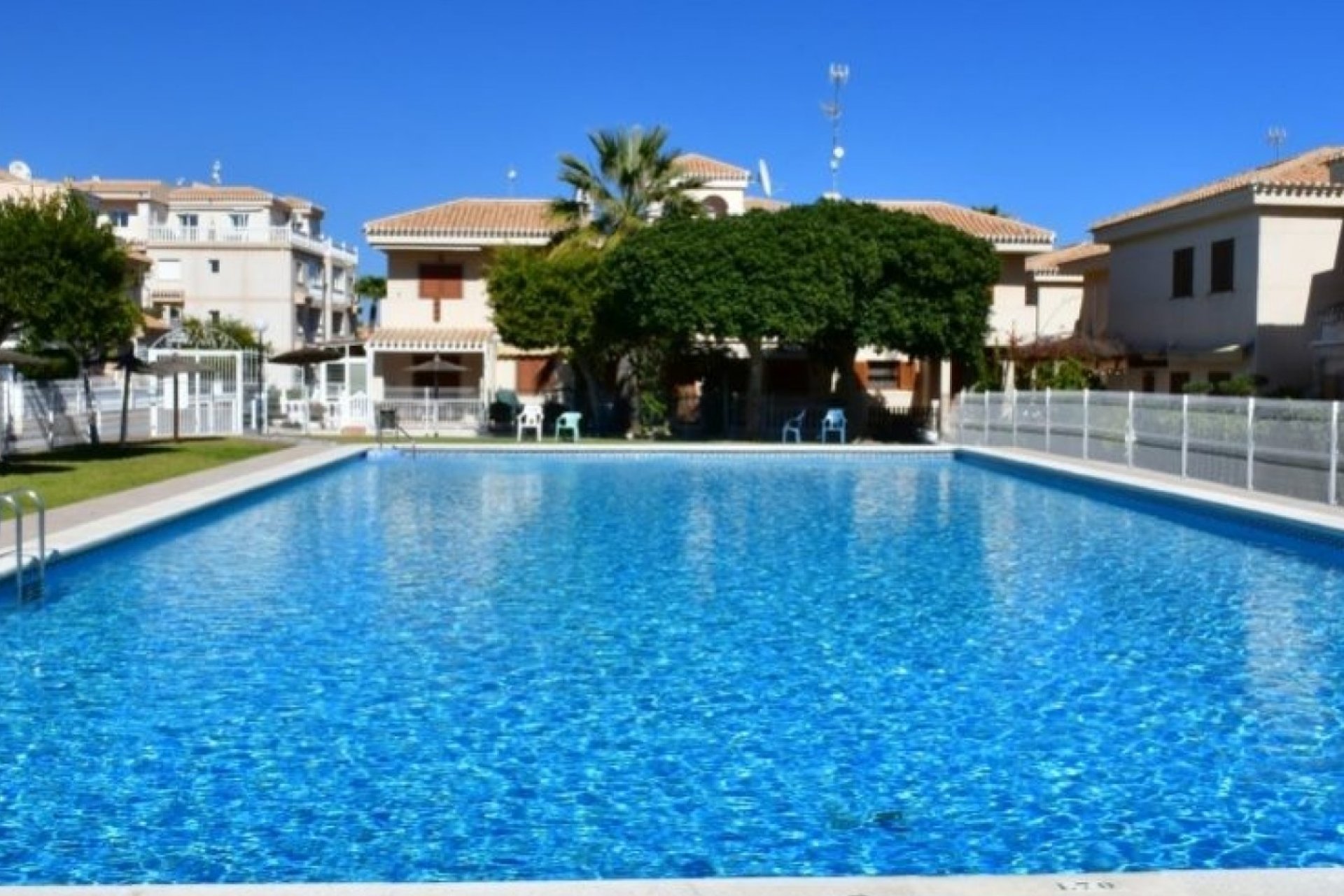 Reventa - Apartamento / piso -
Orihuela Costa - Playa Flamenca
