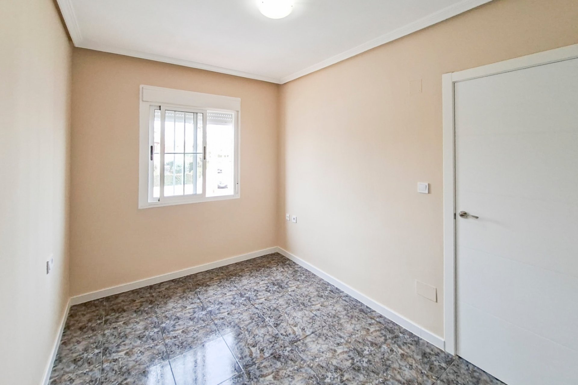 Reventa - Apartamento / piso -
Orihuela Costa - Playa Flamenca