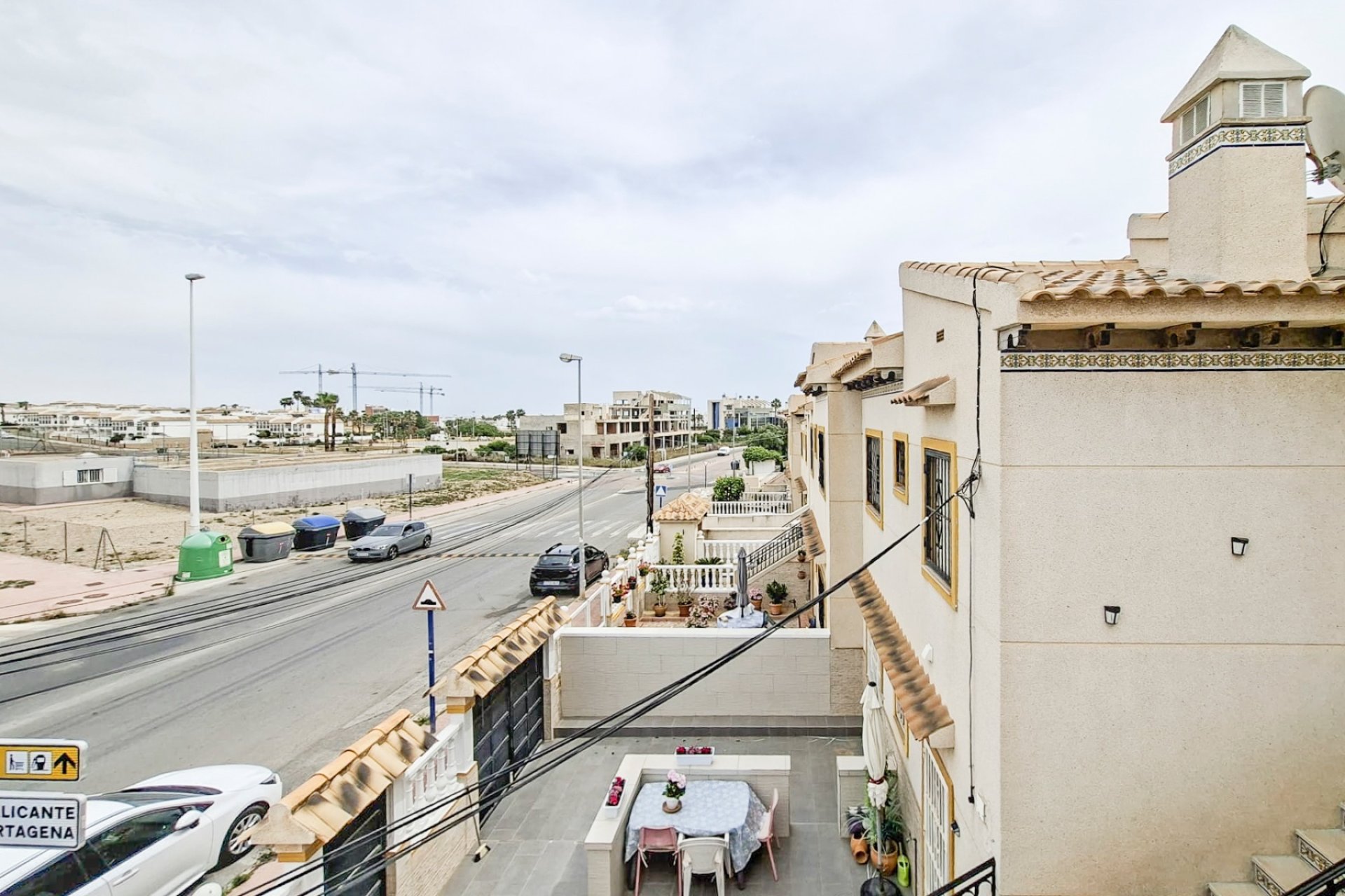 Reventa - Apartamento / piso -
Orihuela Costa - Playa Flamenca
