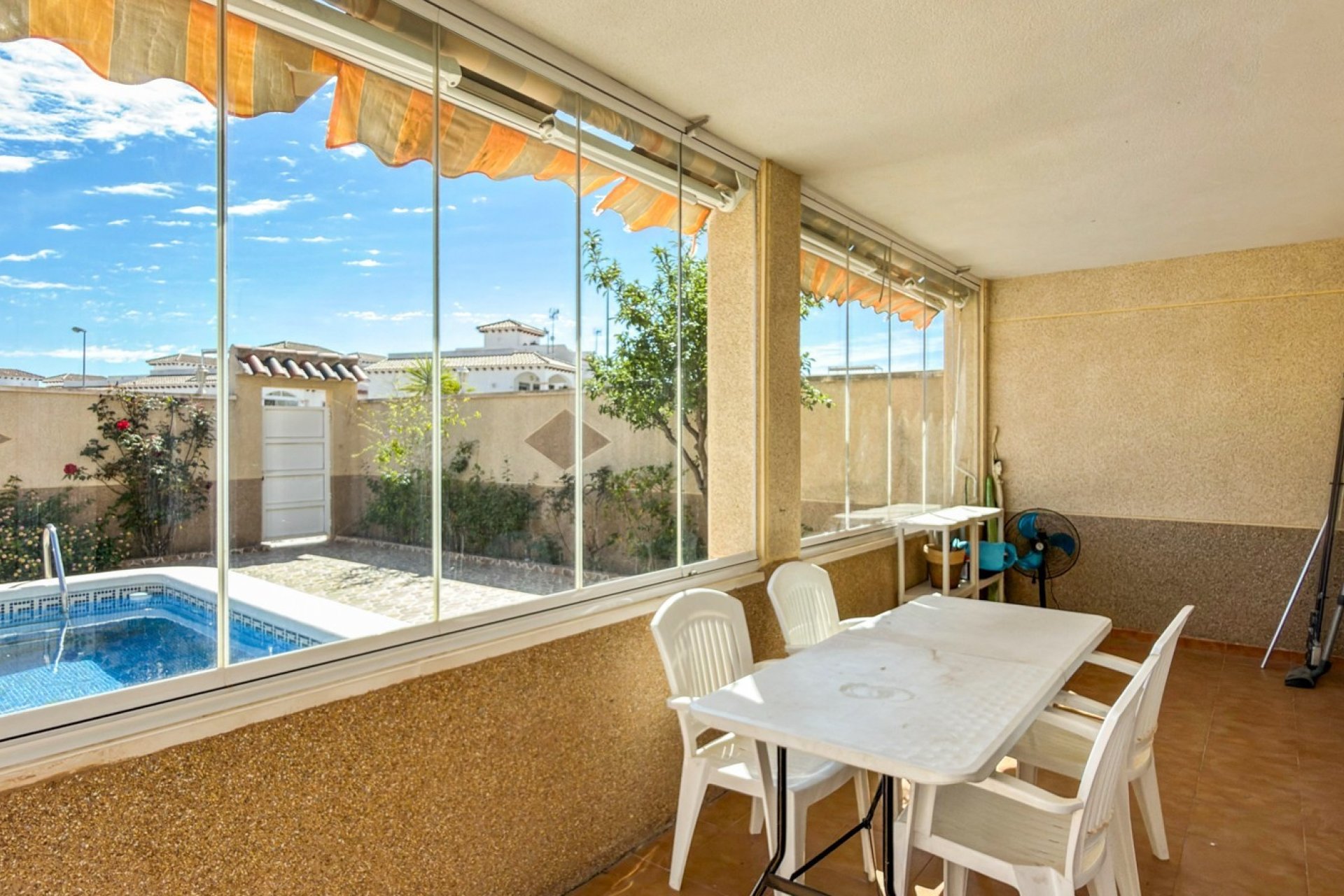 Reventa - Apartamento / piso -
Orihuela Costa - Playa Flamenca