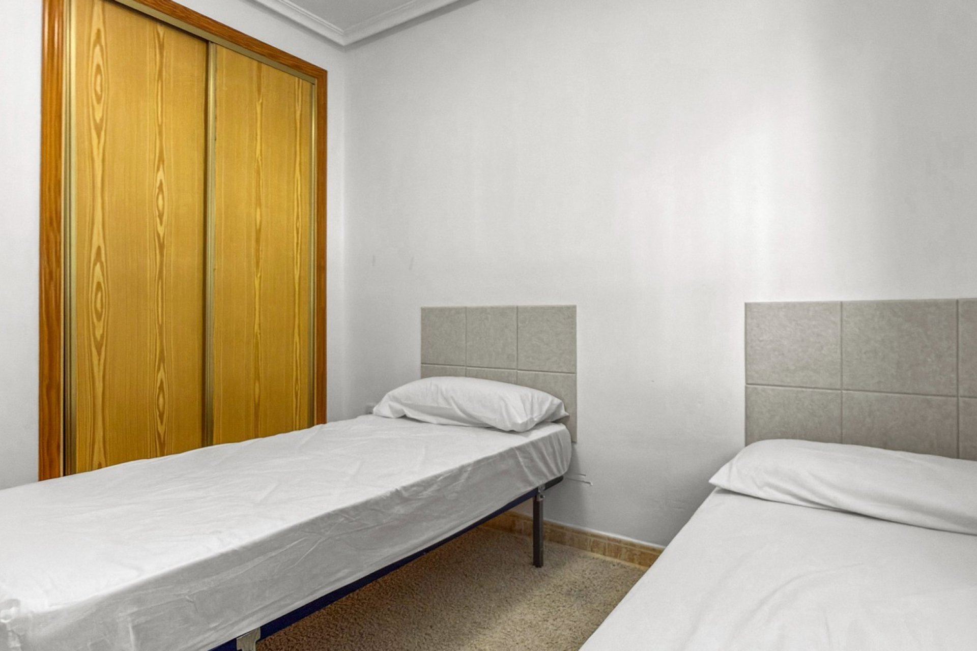 Reventa - Apartamento / piso -
Orihuela Costa - Playa Flamenca