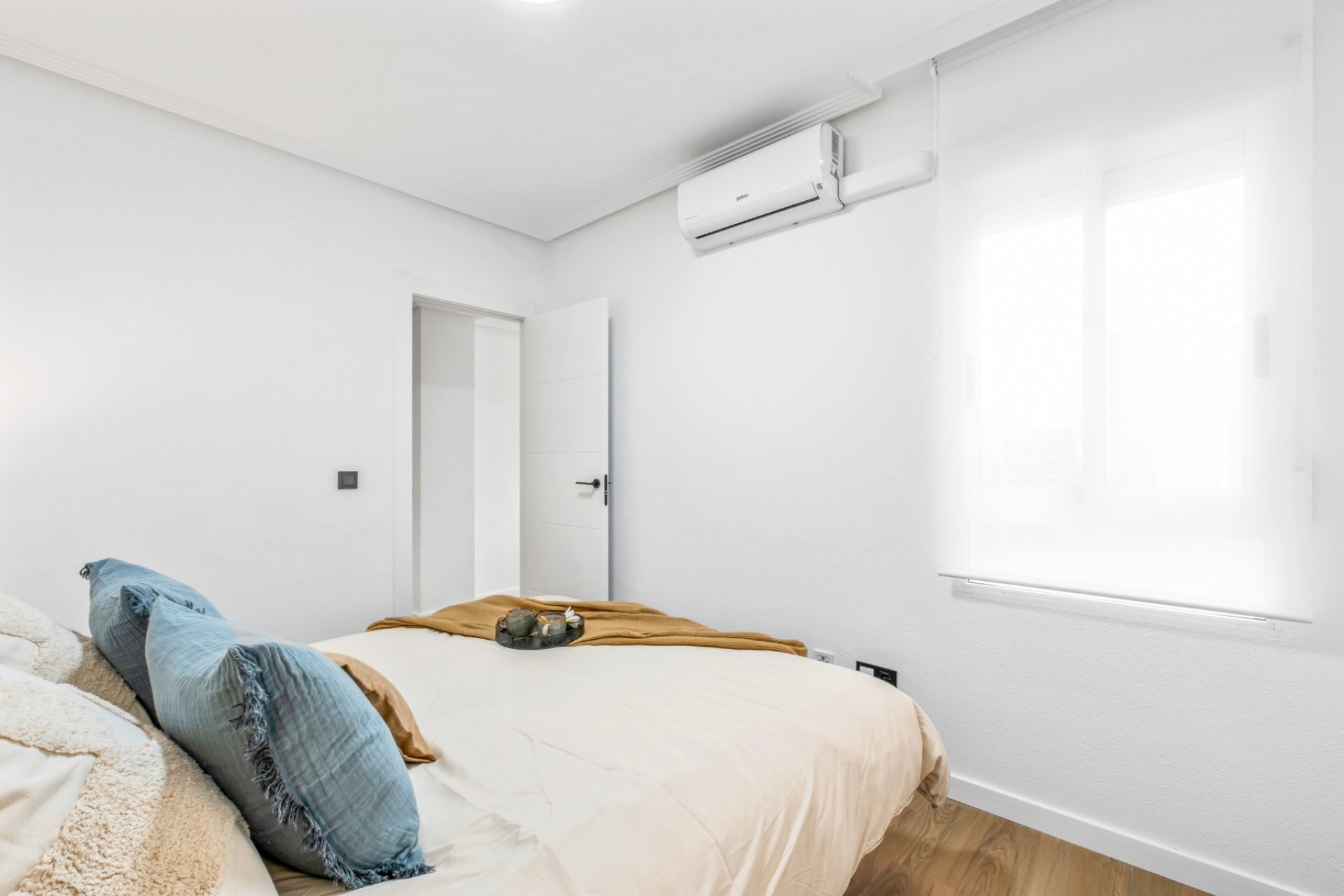 Reventa - Apartamento / piso -
Orihuela Costa - Playa Flamenca