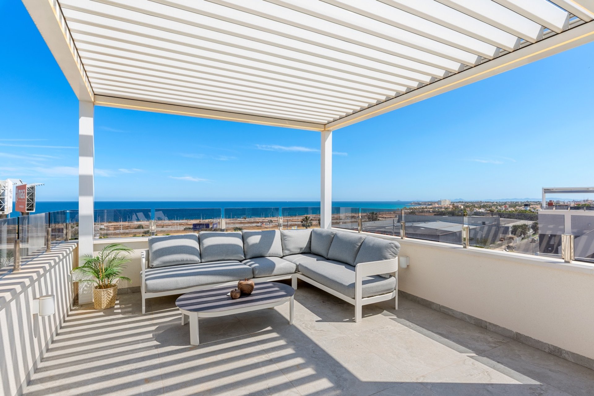 Reventa - Apartamento / piso -
Orihuela Costa - Playa Flamenca