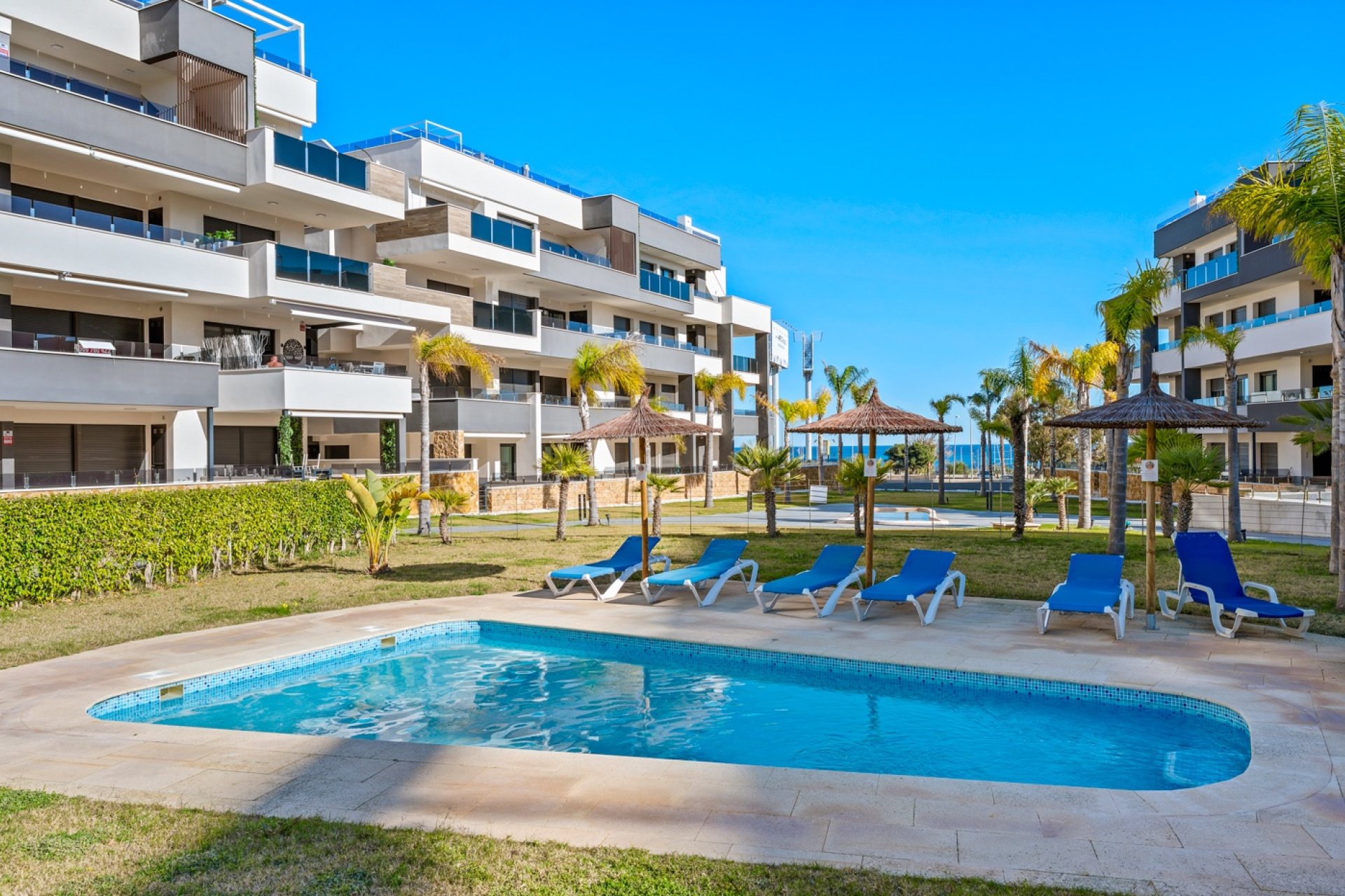 Reventa - Apartamento / piso -
Orihuela Costa - Playa Flamenca