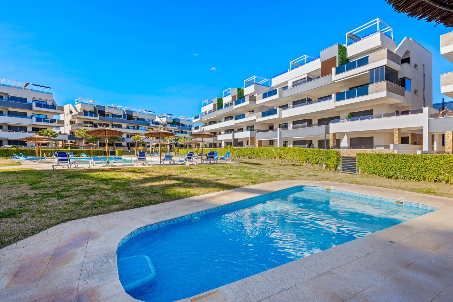 Reventa - Apartamento / piso -
Orihuela Costa - Playa Flamenca