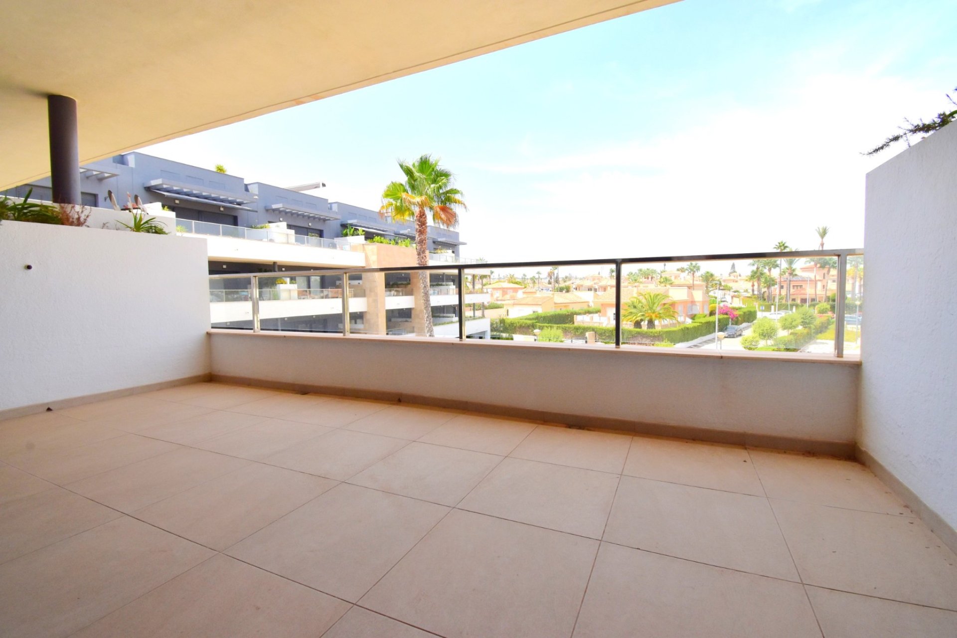 Reventa - Apartamento / piso -
Orihuela Costa - Playa Flamenca