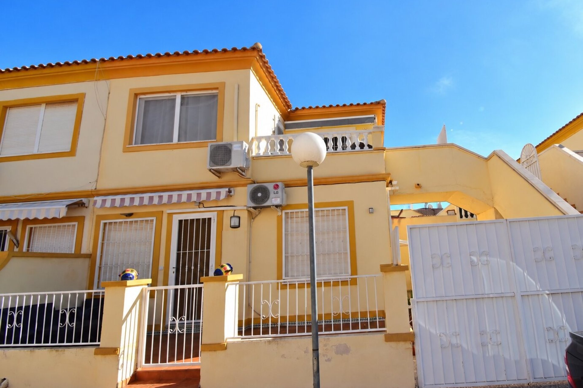 Reventa - Apartamento / piso -
Orihuela Costa - Playa Flamenca