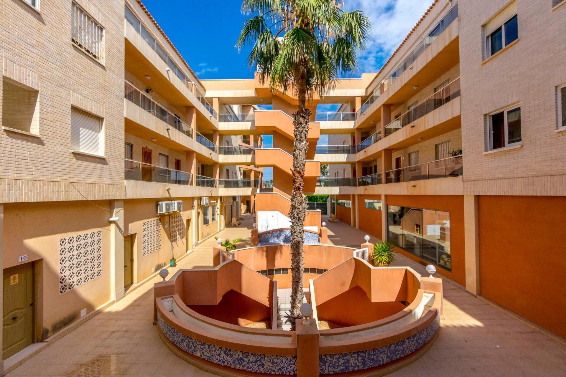 Reventa - Apartamento / piso -
Orihuela Costa - Playa Flamenca