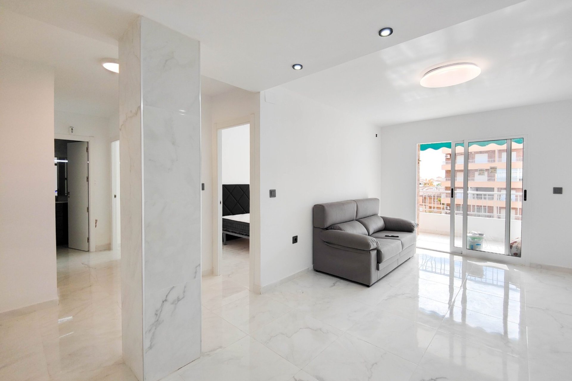 Reventa - Apartamento / piso -
Orihuela Costa - Punta Prima