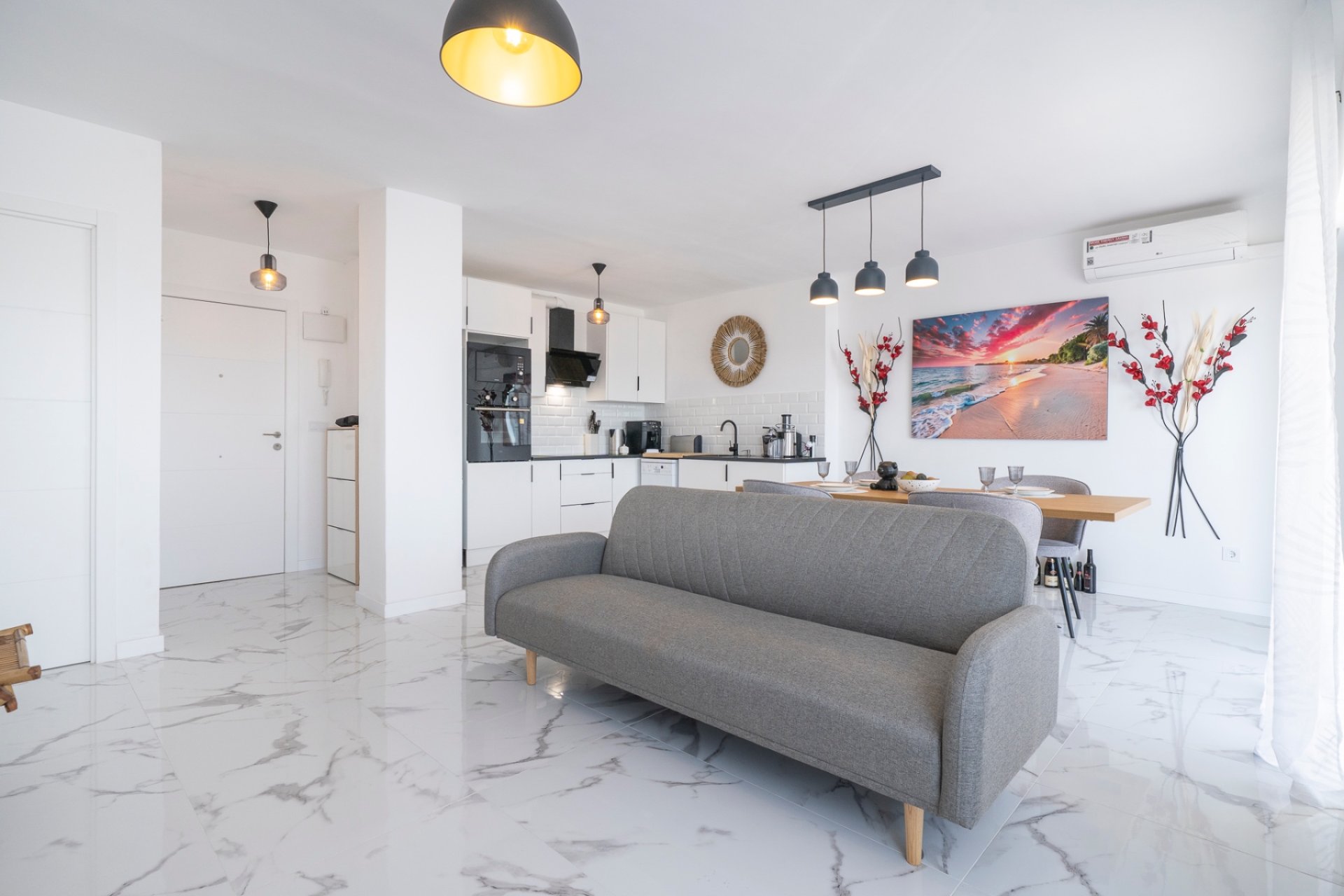 Reventa - Apartamento / piso -
Orihuela Costa - Punta Prima