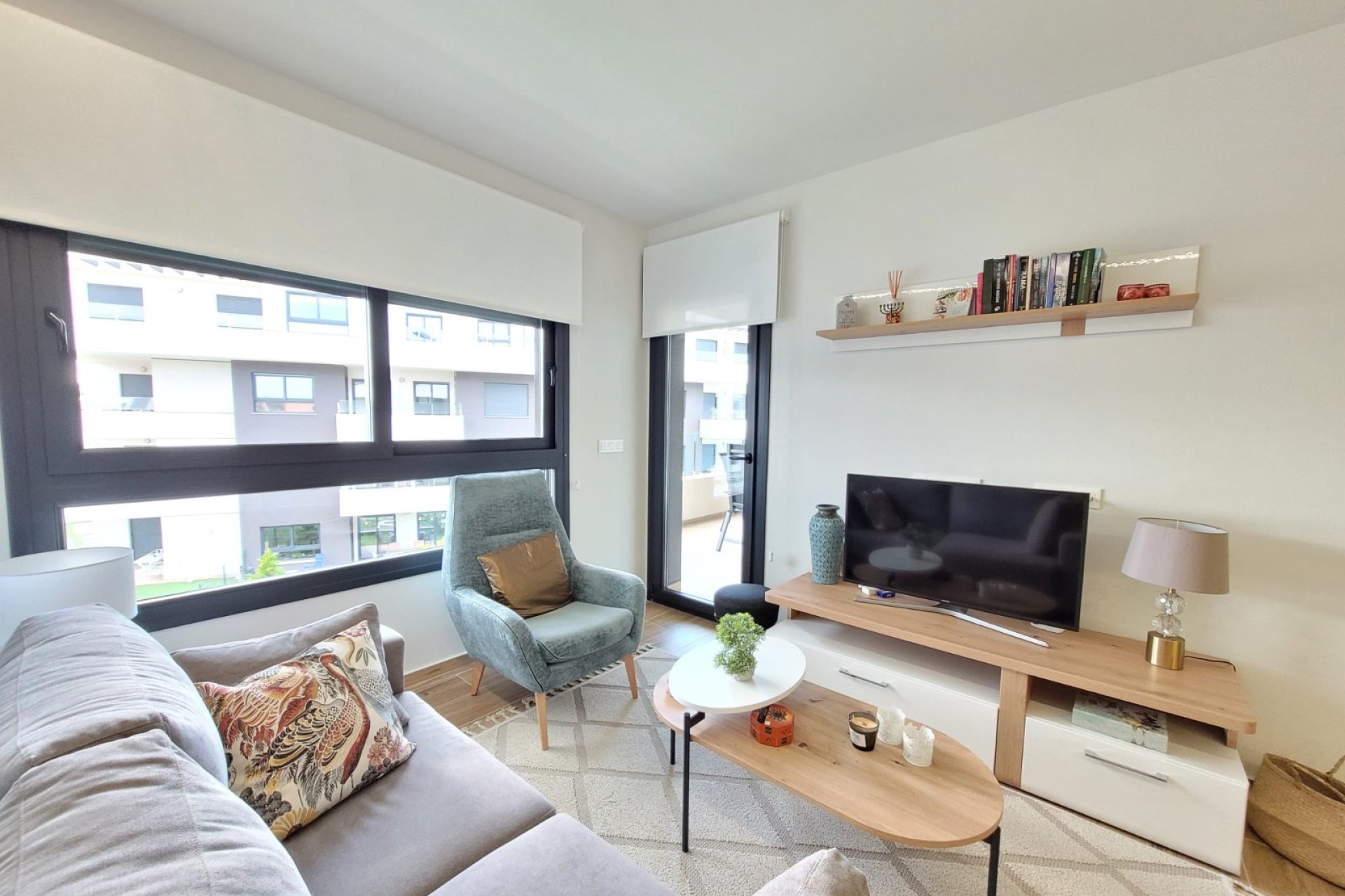 Reventa - Apartamento / piso -
Orihuela Costa - Villamartin