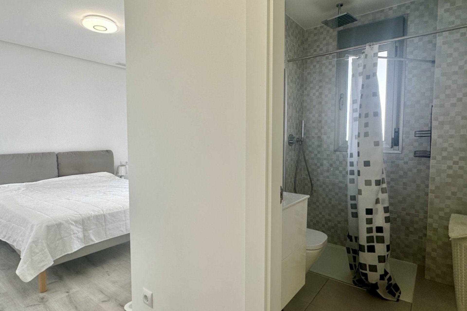 Reventa - Apartamento / piso -
Orihuela Costa - Villamartin