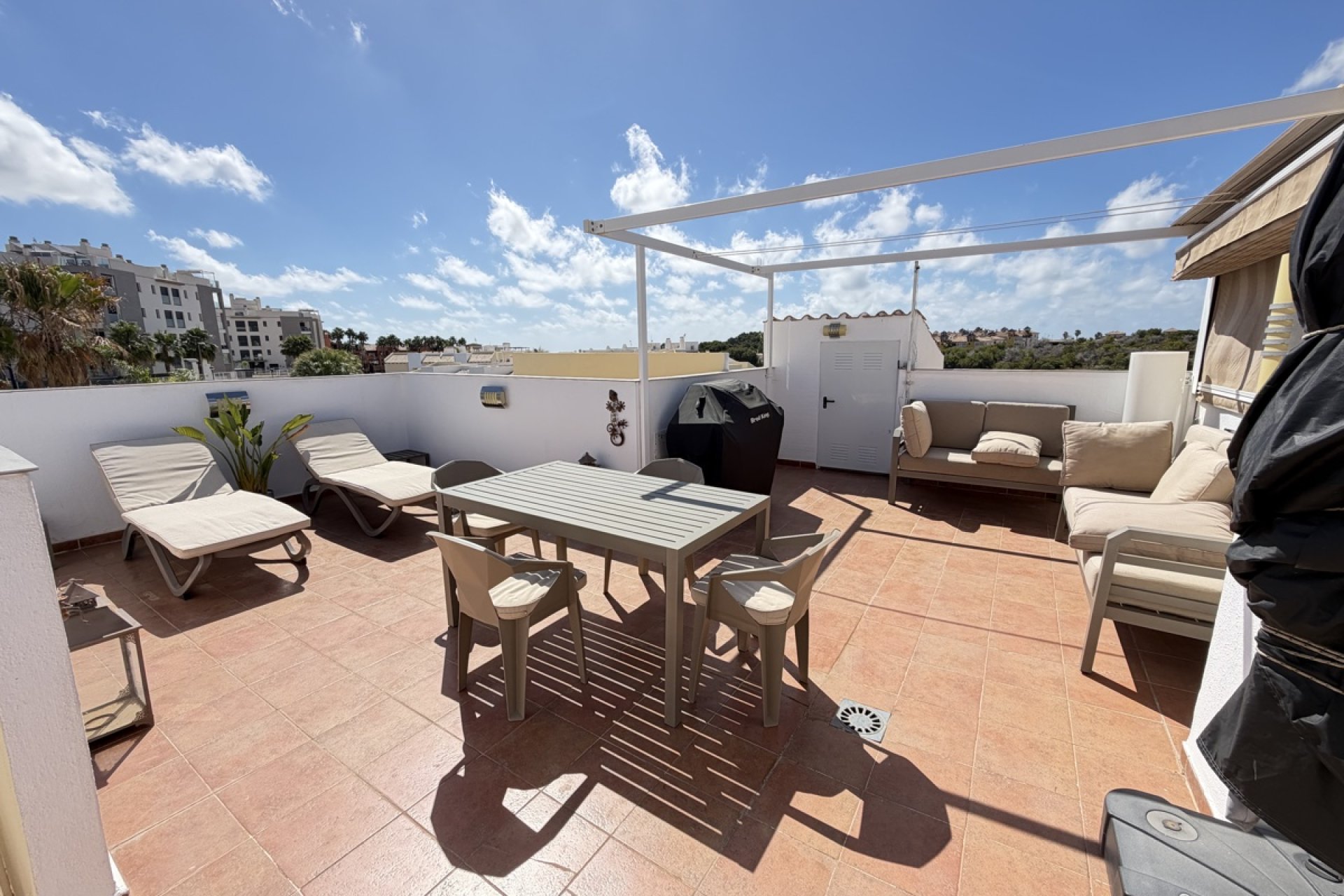 Reventa - Apartamento / piso -
Orihuela Costa - Villamartin