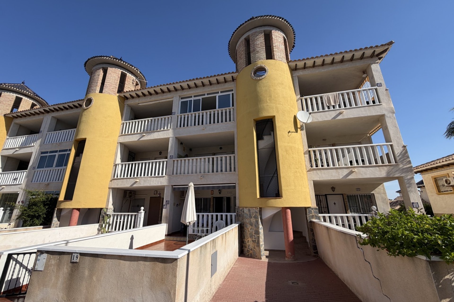 Reventa - Apartamento / piso -
Orihuela Costa - Villamartin