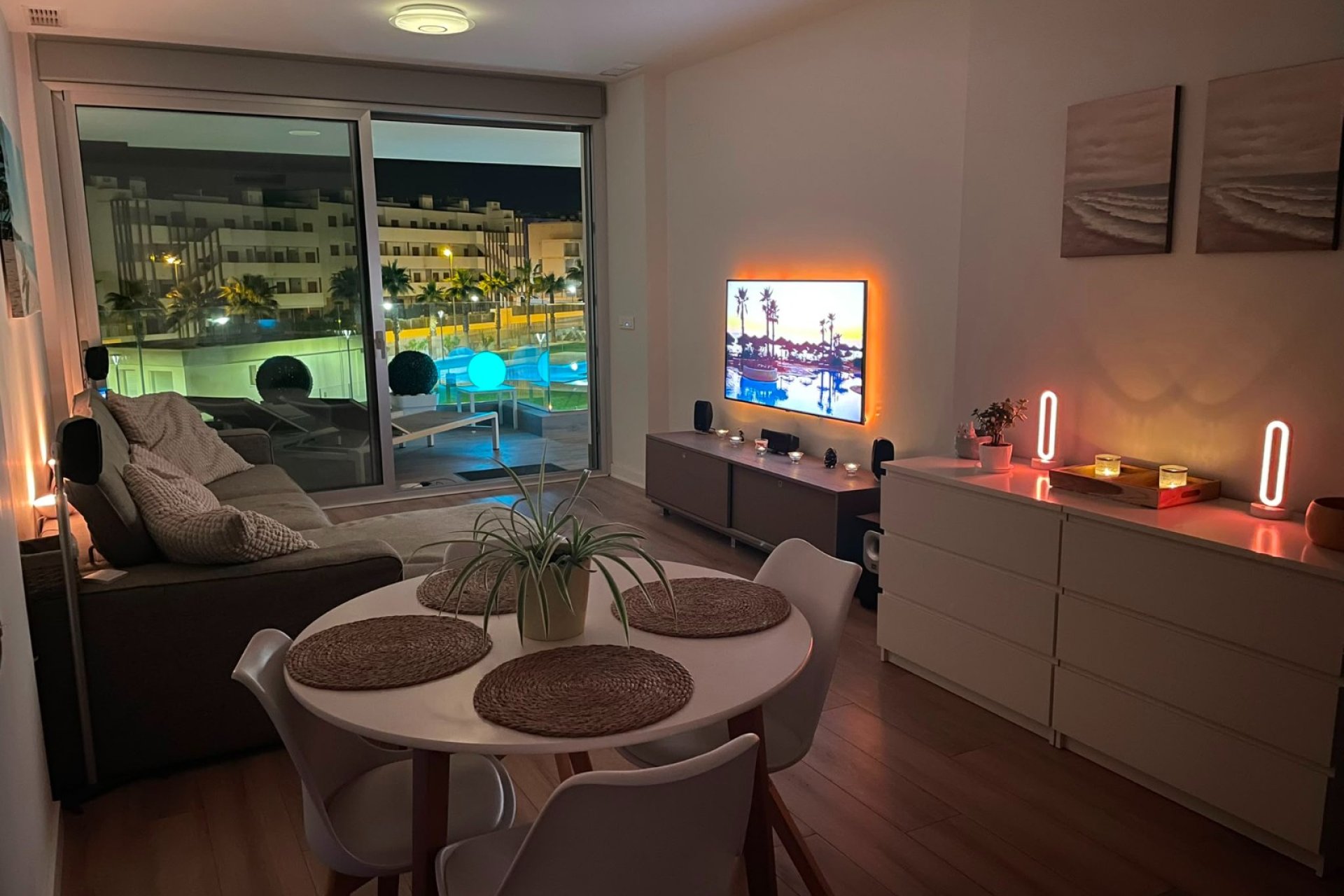 Reventa - Apartamento / piso -
Orihuela Costa - Villamartin