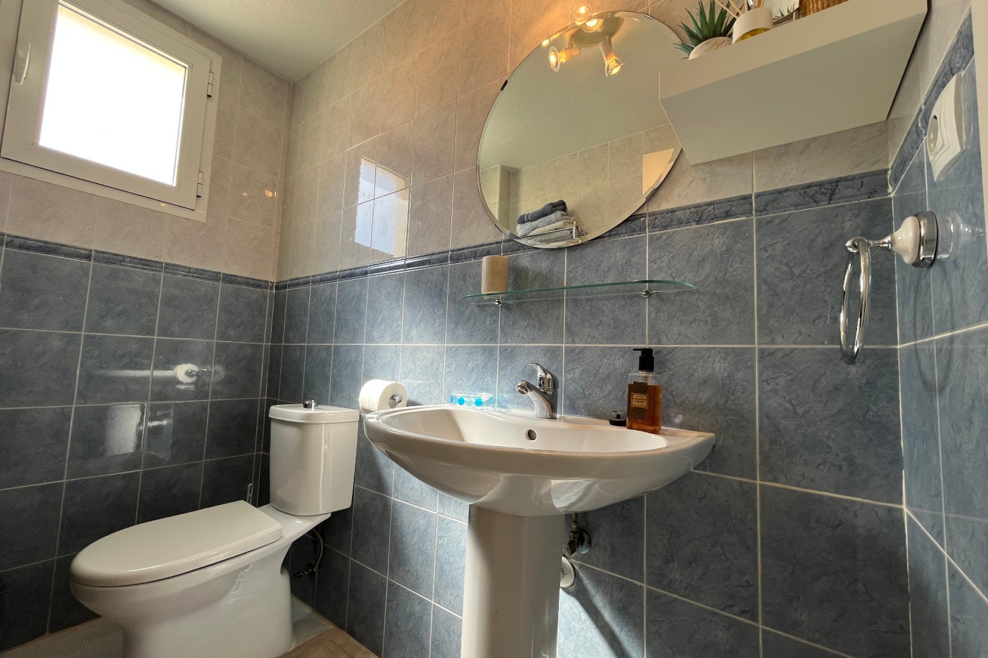 Reventa - Apartamento / piso -
Orihuela Costa - Villamartin