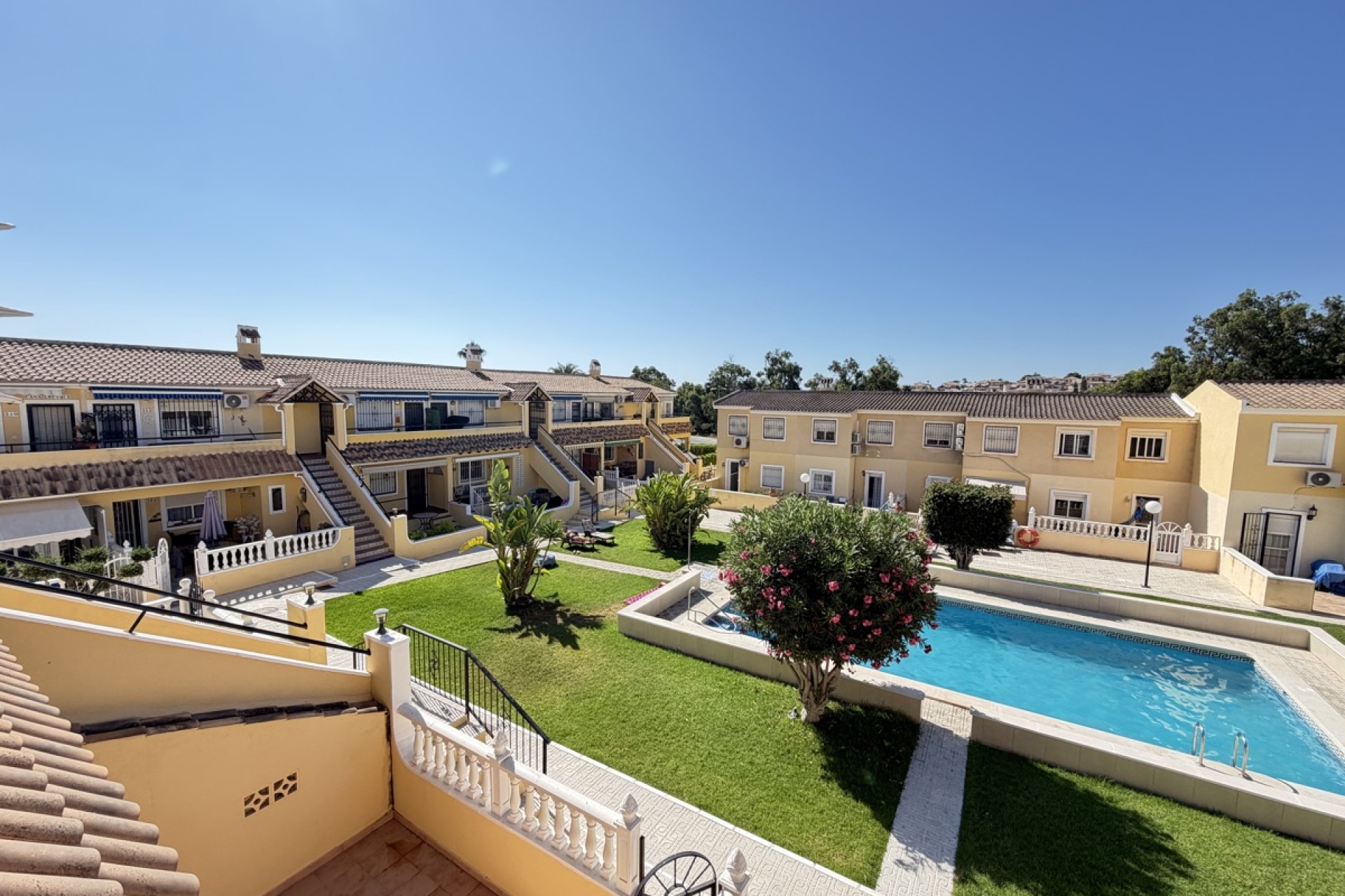 Reventa - Apartamento / piso -
Orihuela Costa - Villamartin